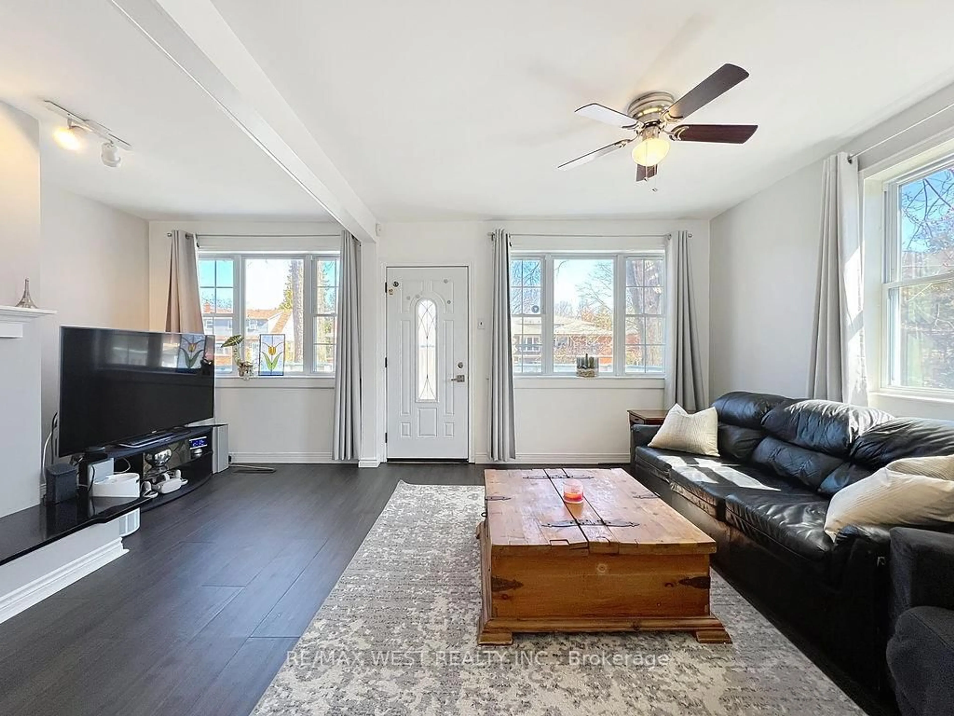 Living room with furniture, unknown for 56 Forty First St, Toronto Ontario M8W 3N6