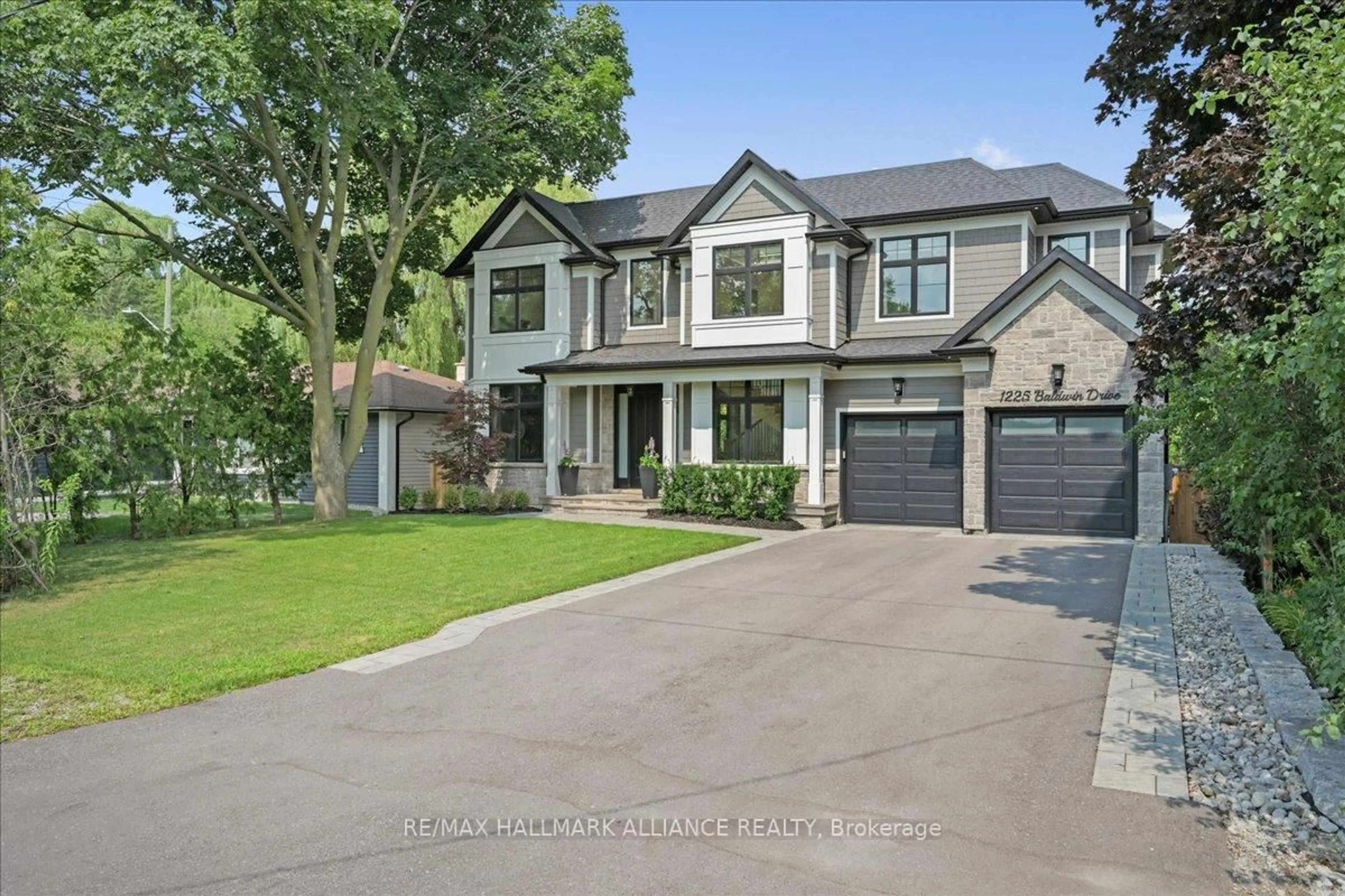 Home with brick exterior material, street for 1225 Baldwin Dr, Oakville Ontario L6J 2W4