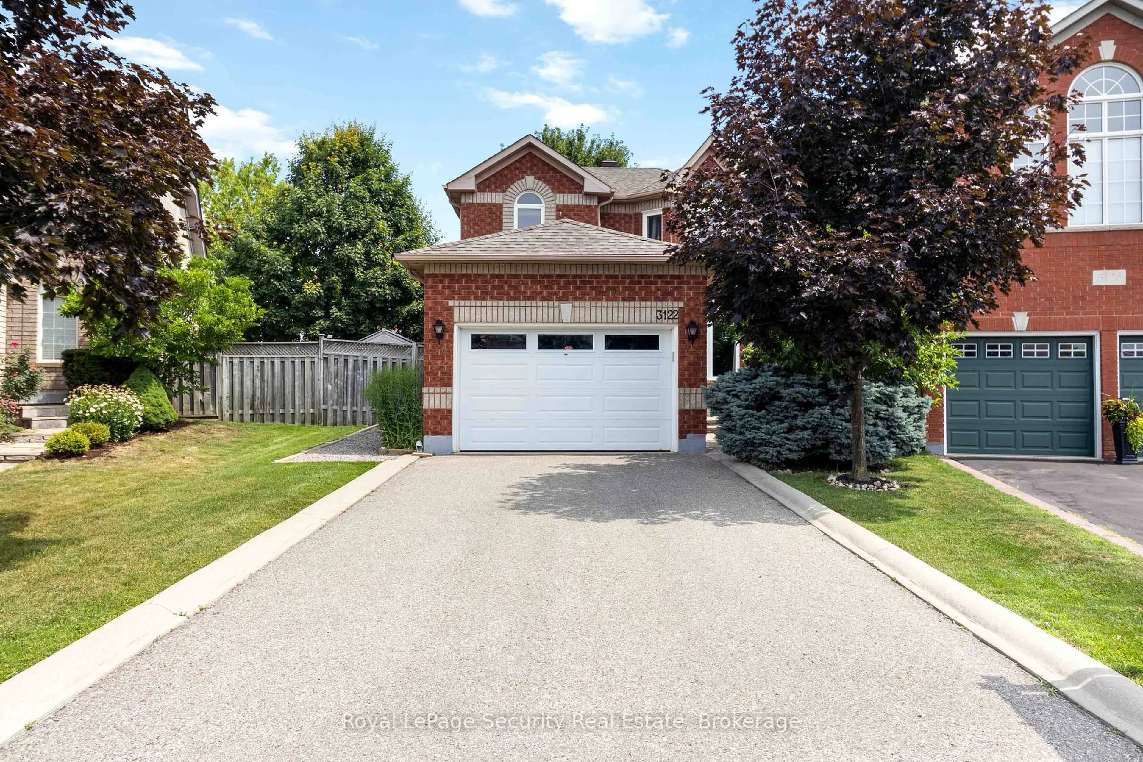 Home with brick exterior material, street for 3122 Baytree Crt, Mississauga Ontario L5N 7P1