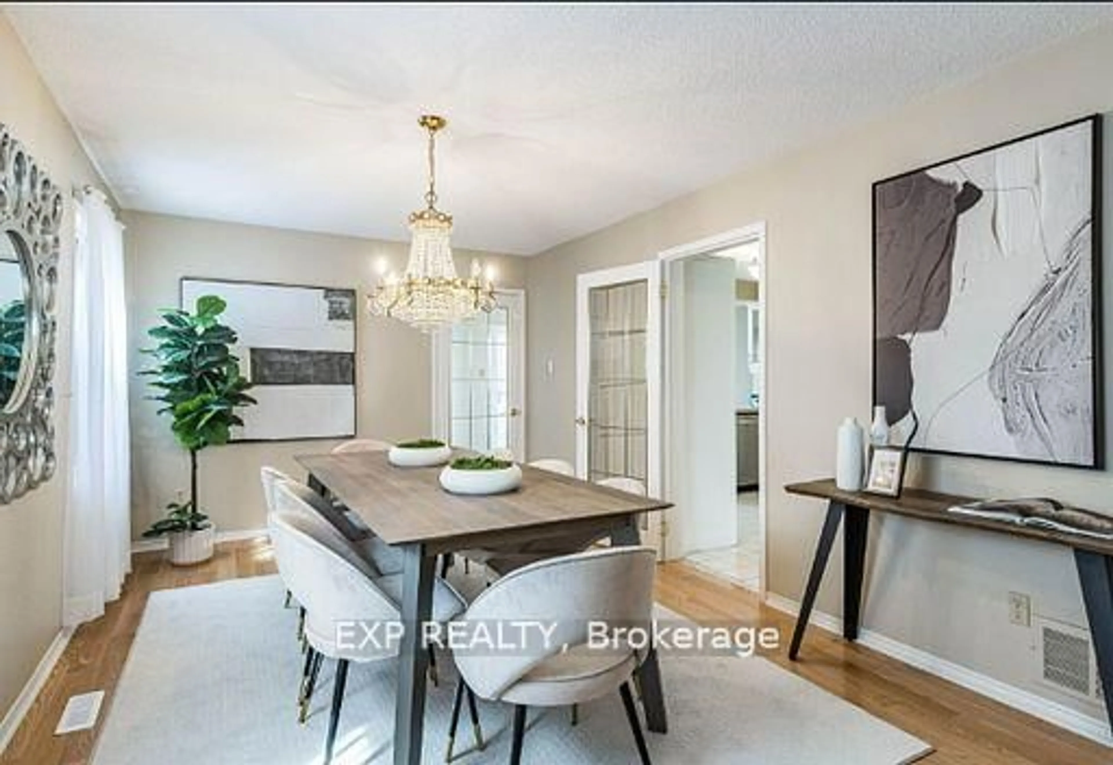 Dining room, wood/laminate floor for 449 Greenpark Cres, Mississauga Ontario L5B 3P4
