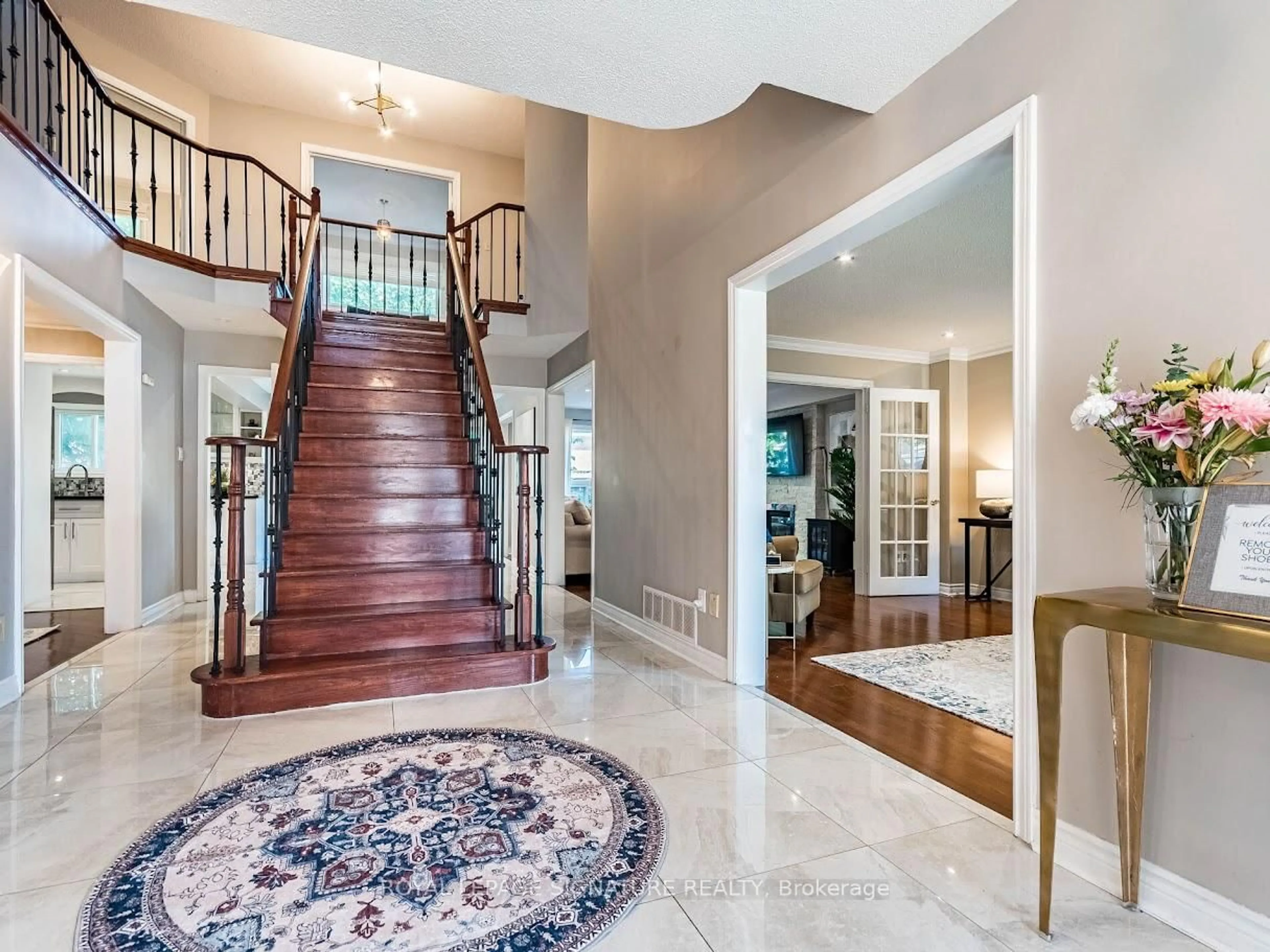 Unknown for 1206 Glenashton Dr, Oakville Ontario L6H 5L9