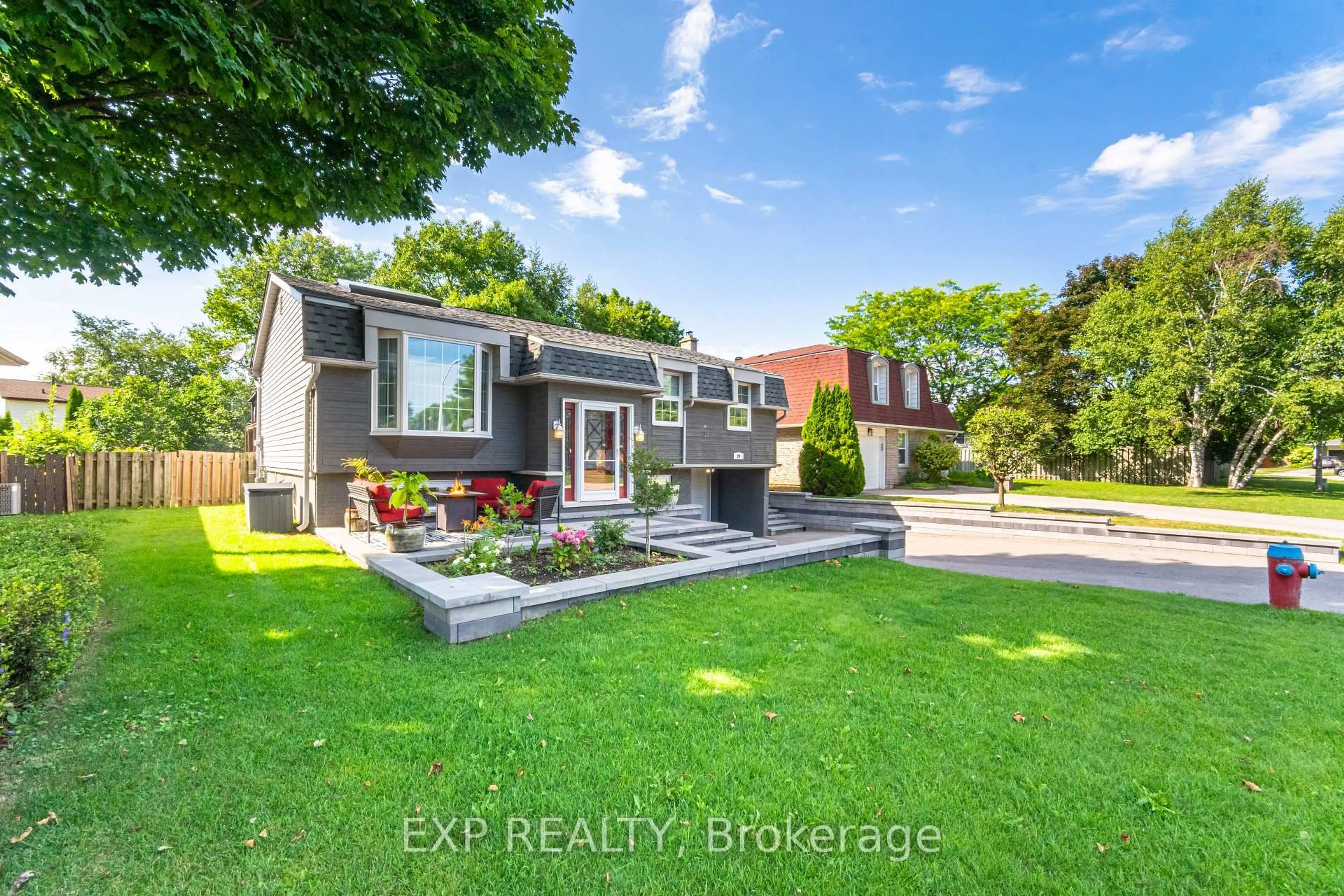 Unknown for 20 Rosemary Rd, Halton Hills Ontario L7J 1E8