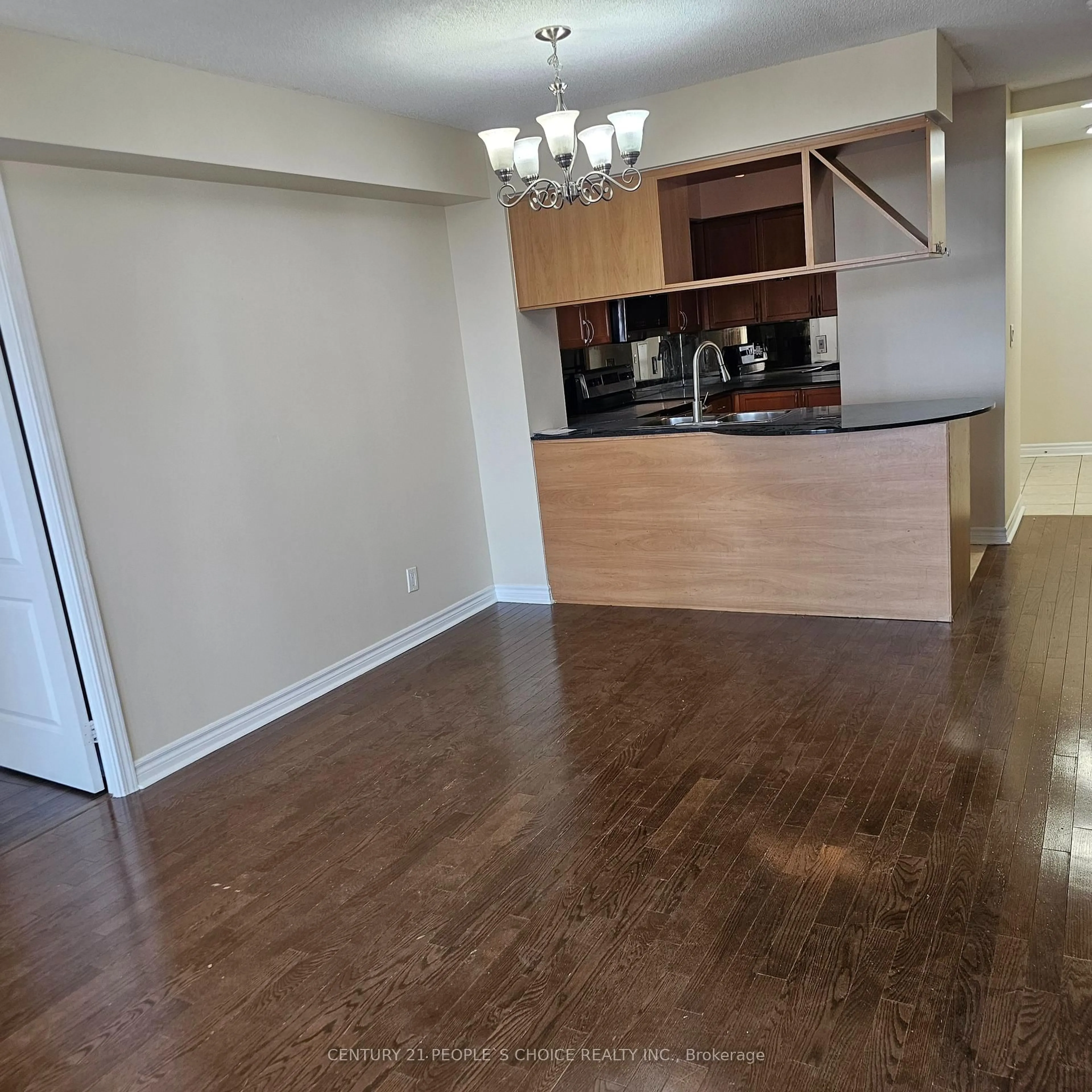 A pic of a room for 4080 Living Arts Dr #2401, Mississauga Ontario L5B 4N3