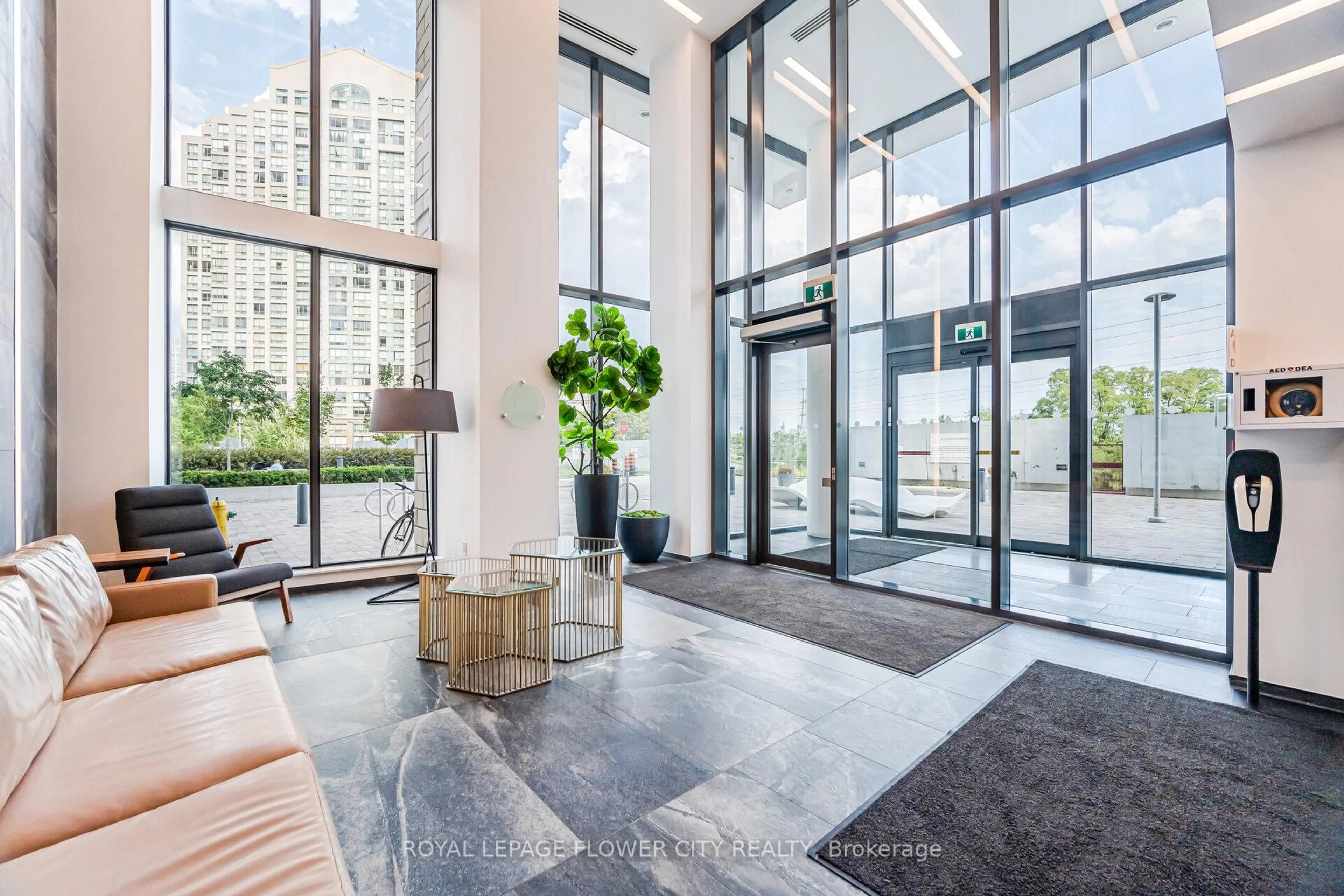 Indoor foyer for 20 Thomas Riley Rd #1206, Toronto Ontario M9B 0C3