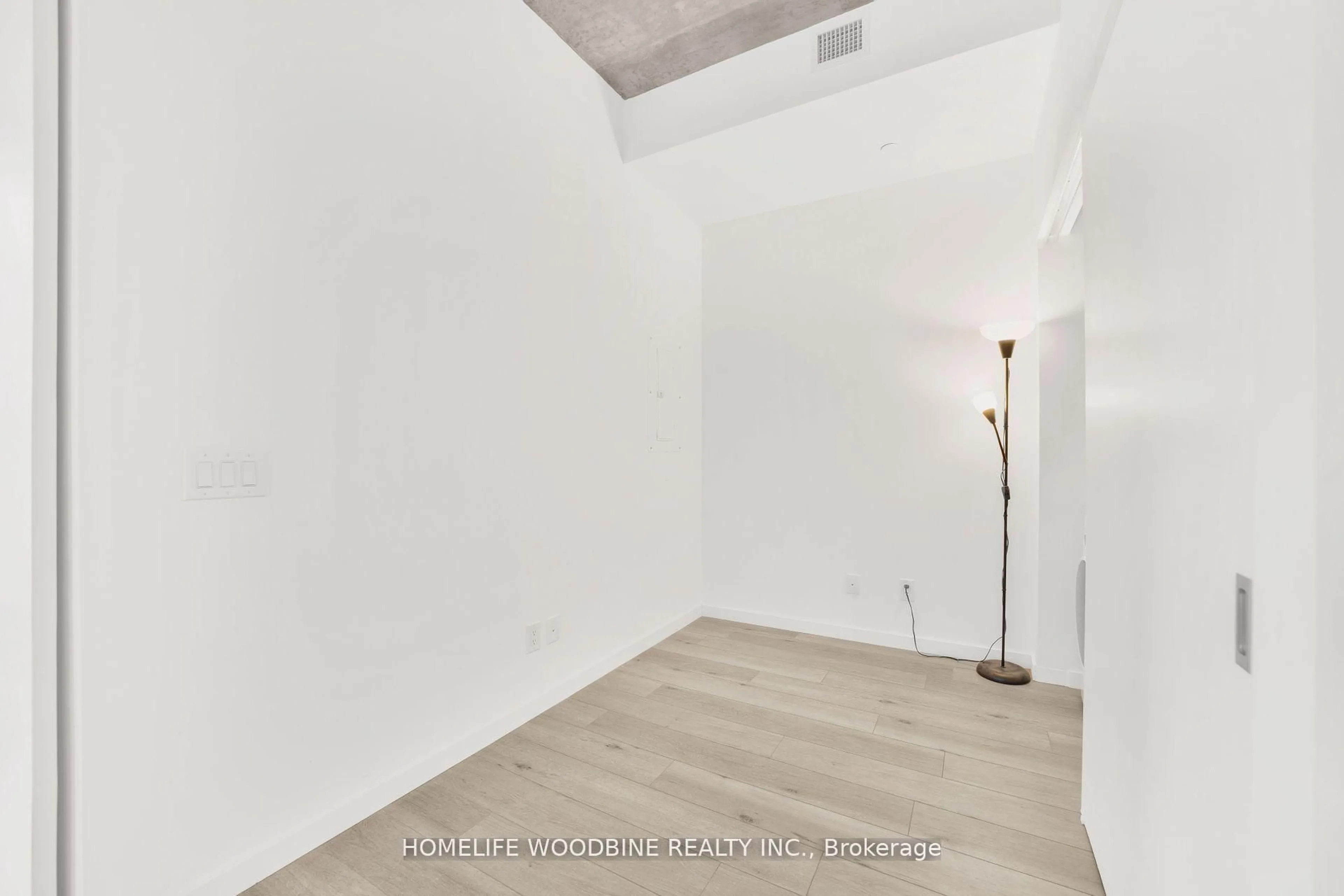 A pic of a room for 7 Smith Cres #210, Toronto Ontario M8Z 0G3