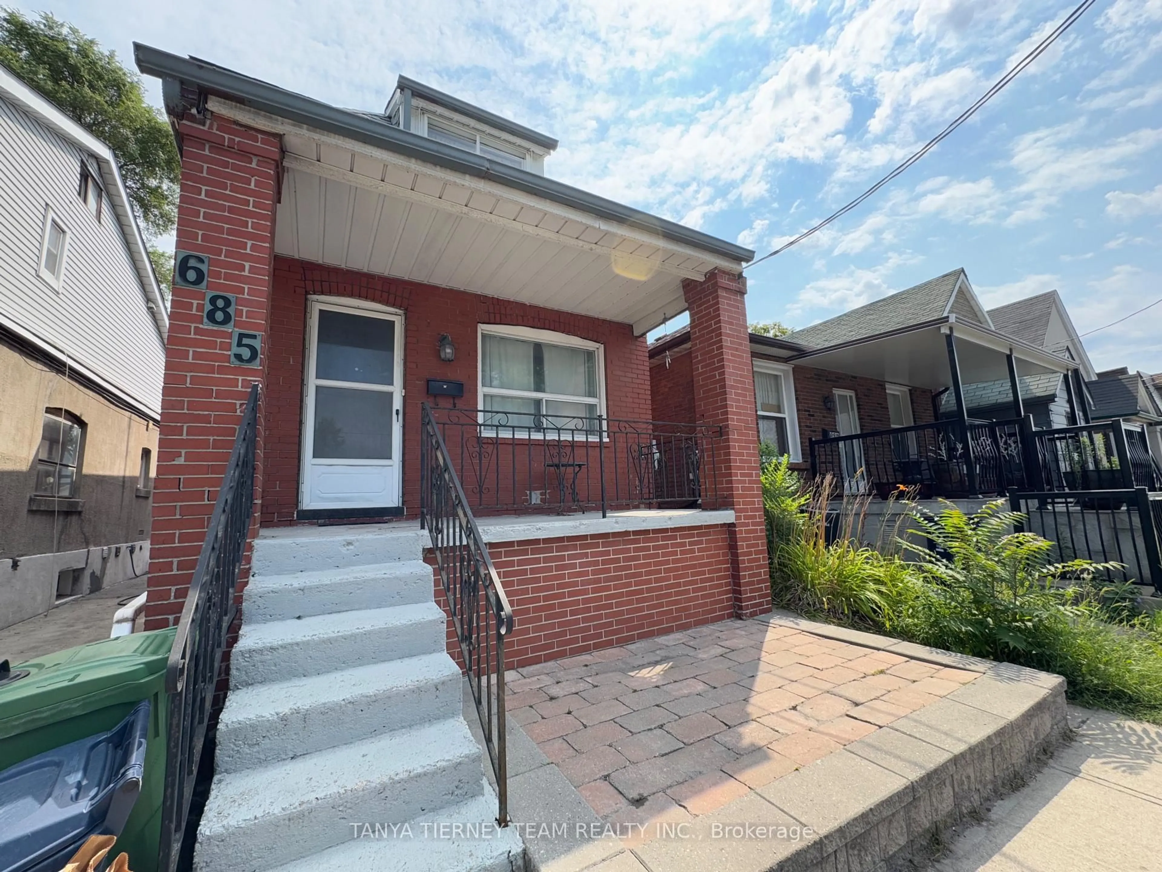 Home with brick exterior material, street for 685 Jane St, Toronto Ontario M6N 4A6