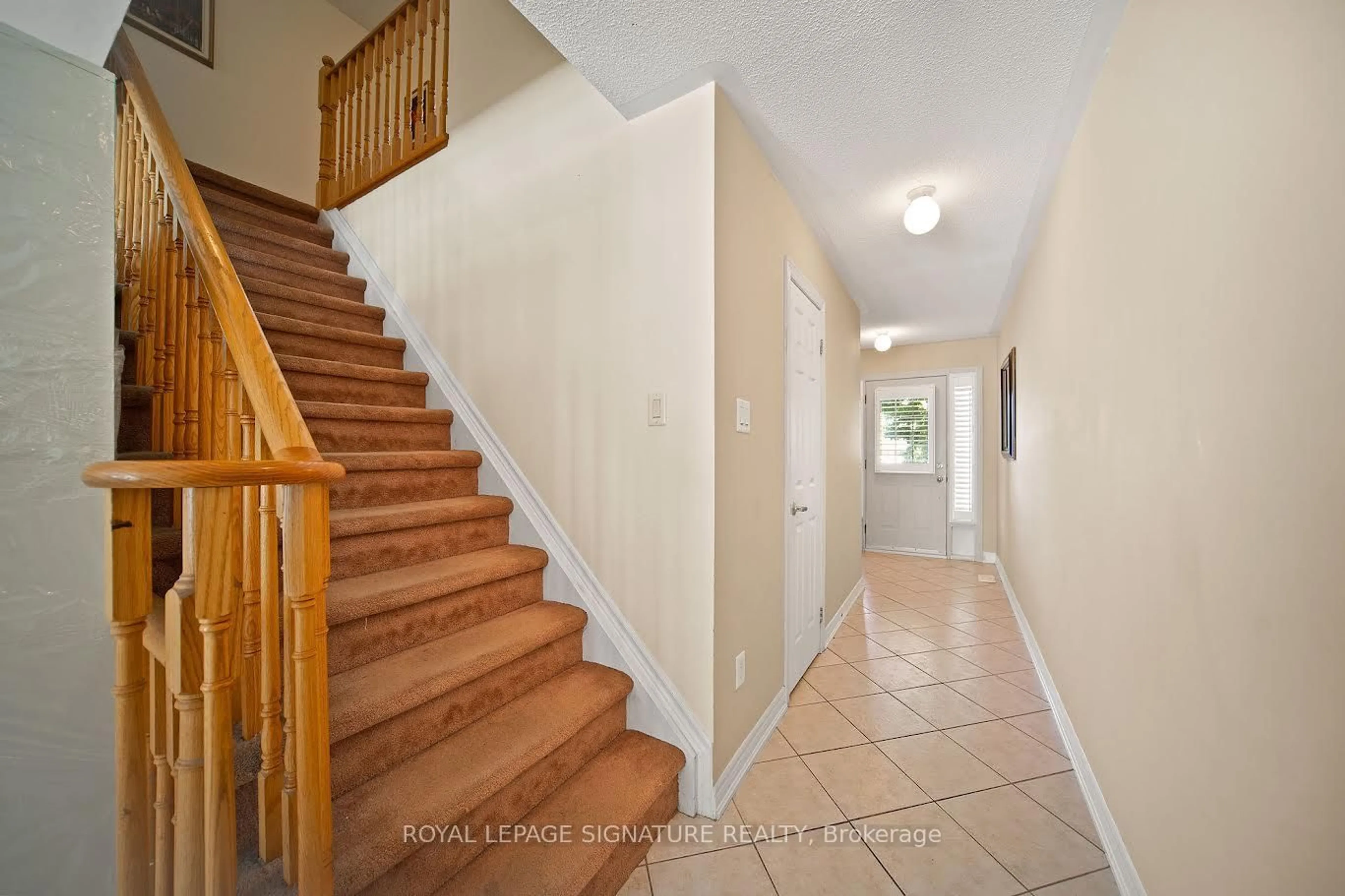 Unknown for 1050 Grand Blvd #10, Oakville Ontario L6H 2S5