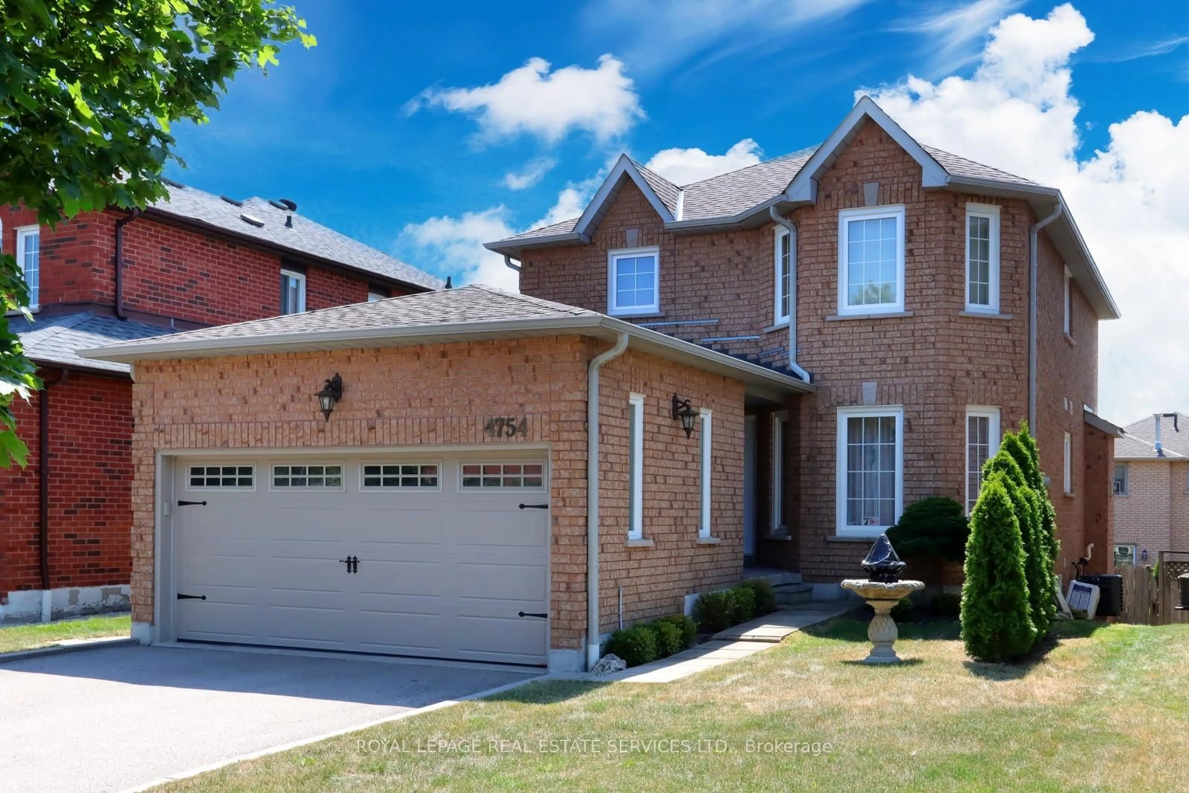 Home with brick exterior material, street for 4754 WILD ROSE St, Mississauga Ontario L5M 5M6