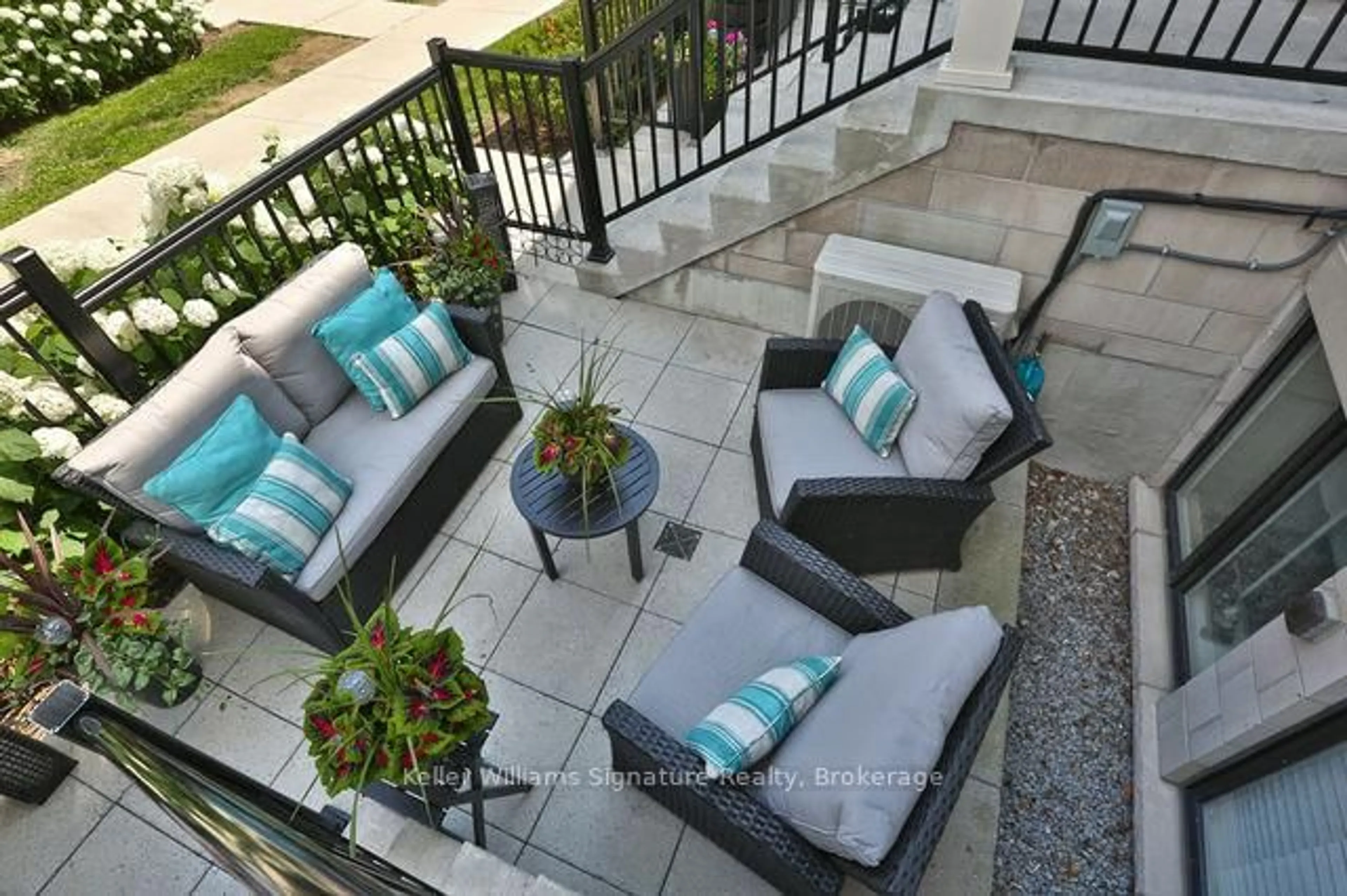 Patio, street for 30 Carnation Ave #90, Toronto Ontario M8V 0B8