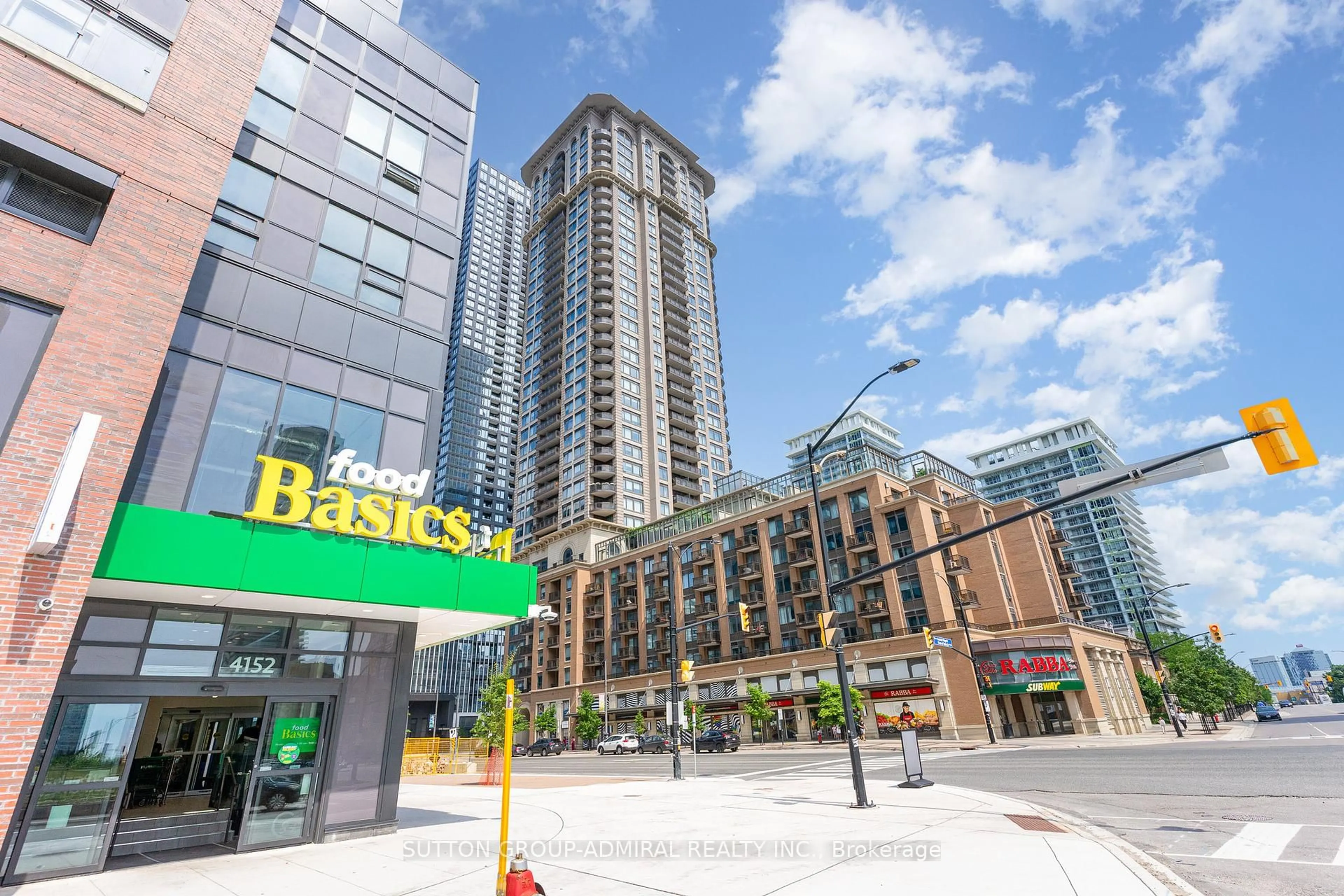 Patio, building for 385 Prince Of Wales Dr #1707, Mississauga Ontario L5B 0C6