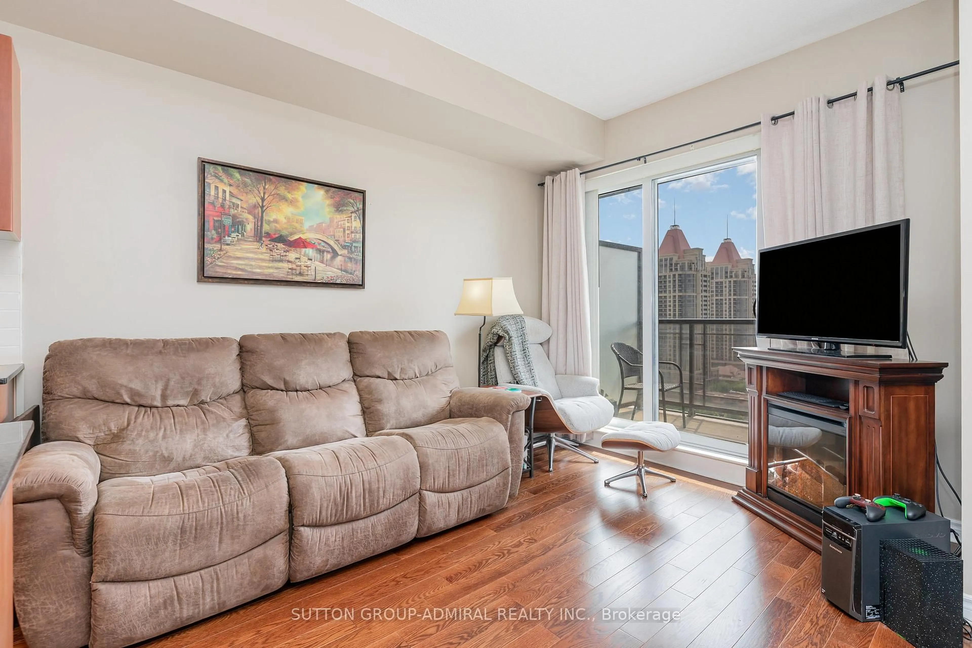 Living room with furniture, unknown for 385 Prince Of Wales Dr #1707, Mississauga Ontario L5B 0C6
