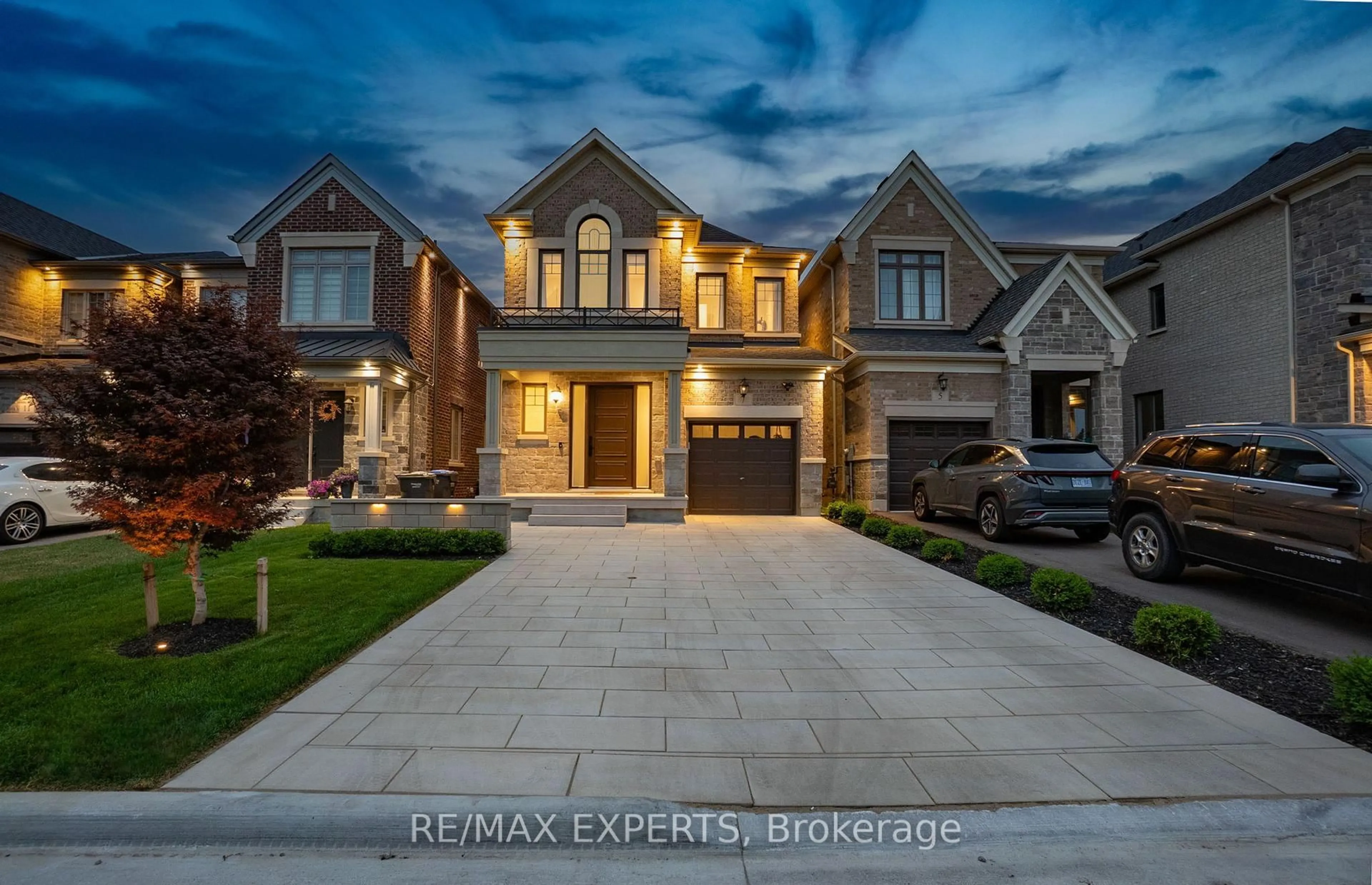 Home with brick exterior material, street for 7 Clover Bend Terr, Caledon Ontario L7E 4M6
