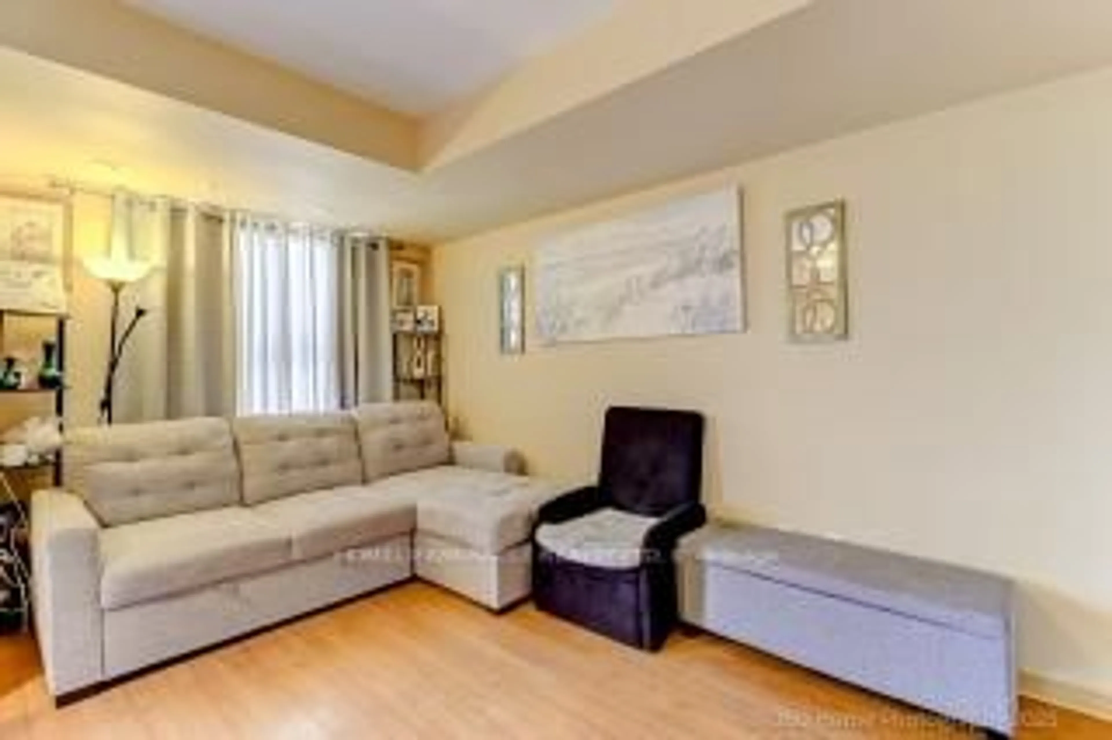 Living room with furniture, unknown for 37 Four Winds Dr #8, Toronto Ontario M3J 1K7