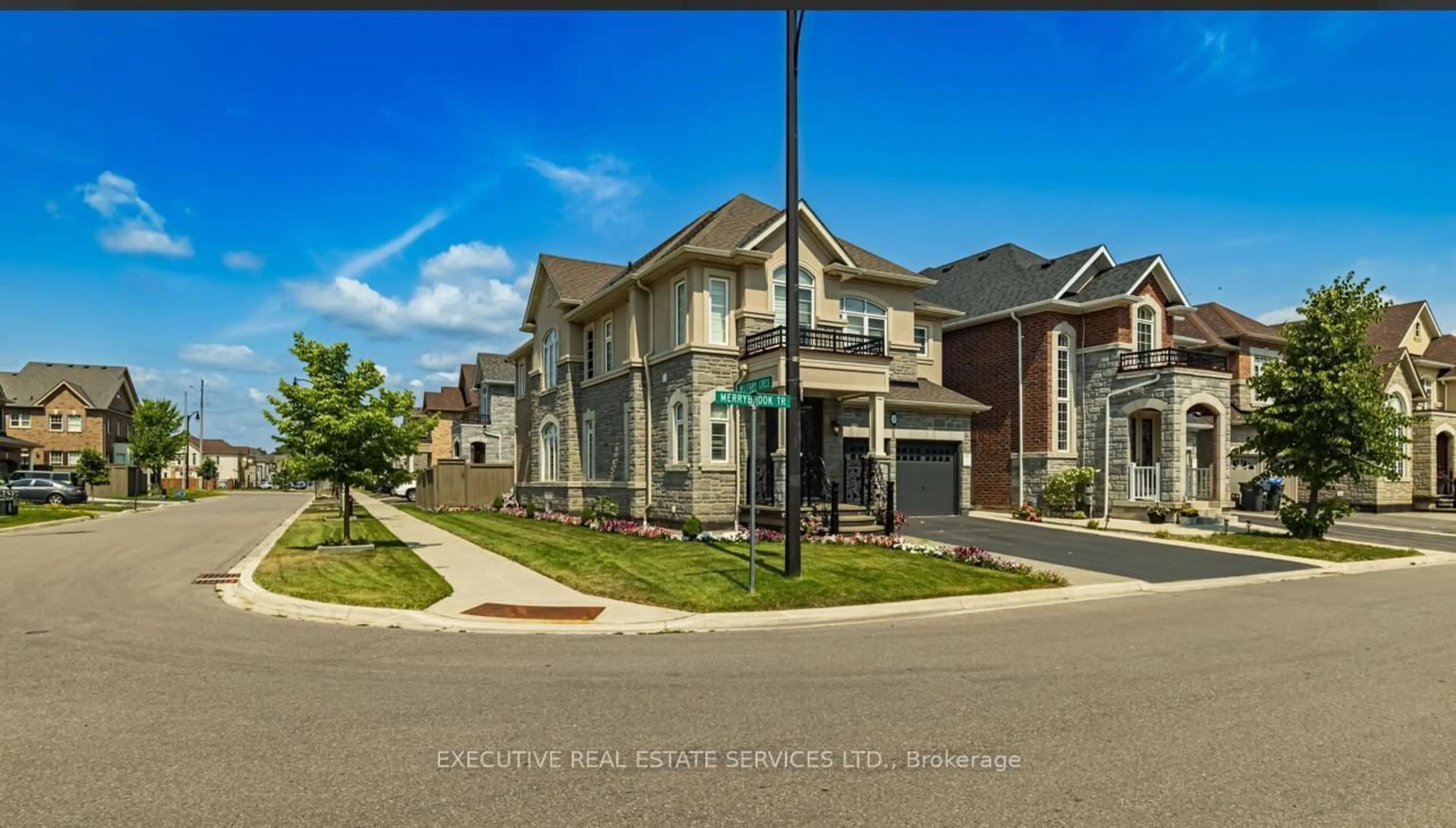 Unknown for 28 Merrybrook Tr, Brampton Ontario L7A 4V8