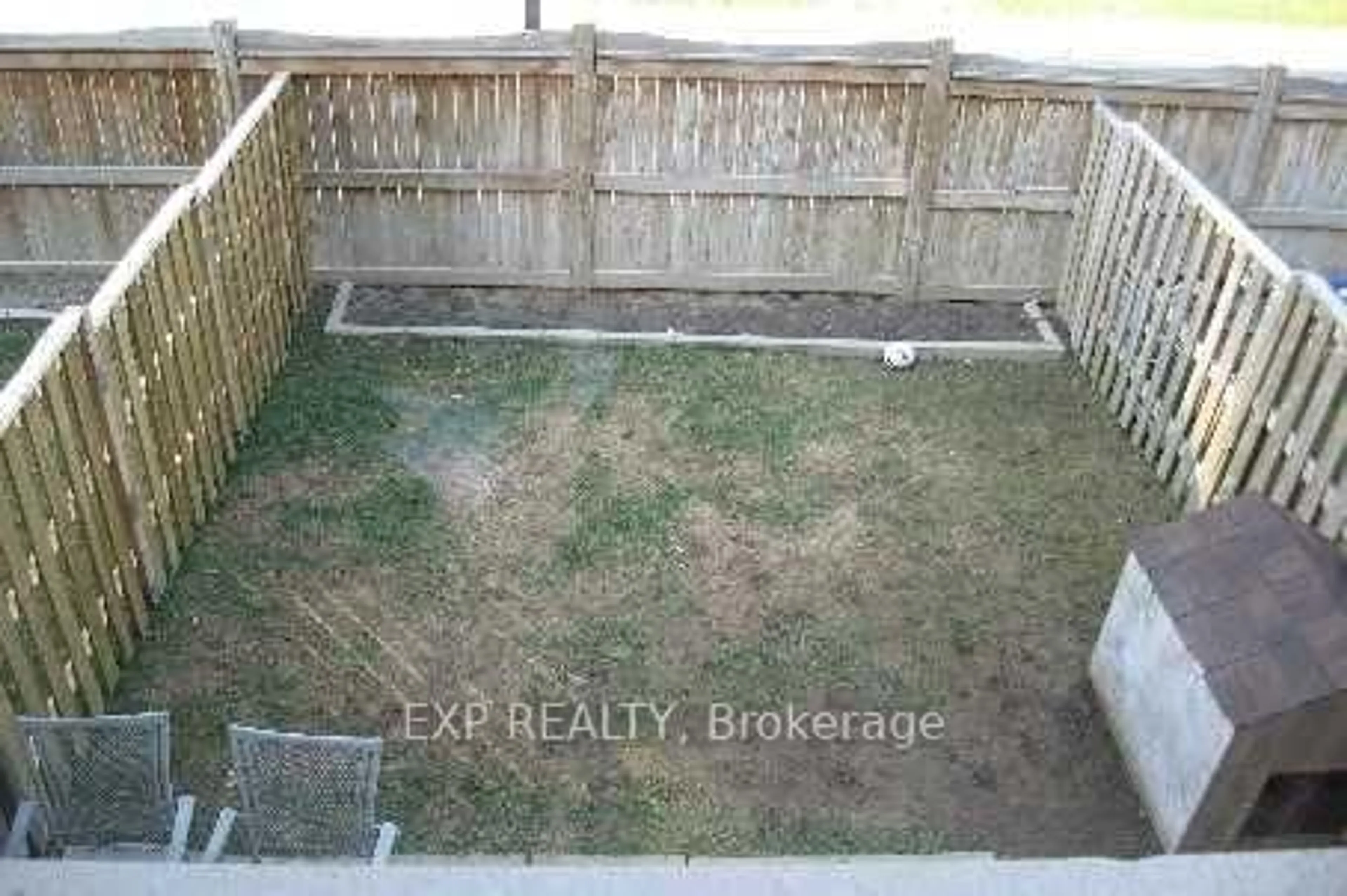 A pic from outside/outdoor area/front of a property/back of a property/a pic from drone, street for 7035 Rexwood Rd #13, Mississauga Ontario L4T 4M6