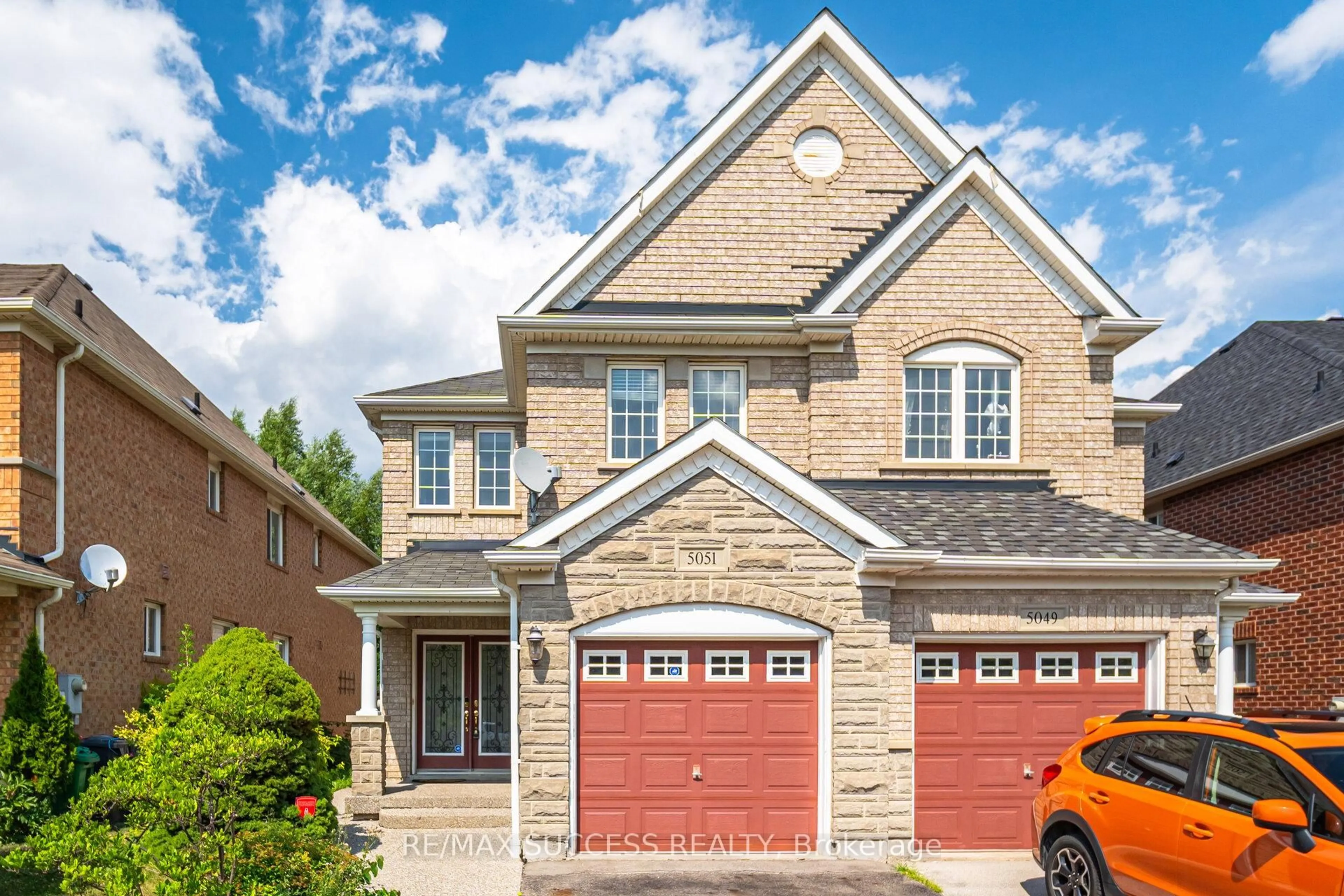 Home with brick exterior material, street for 5051 Churchill Meadows Blvd, Mississauga Ontario L5M 7Z8