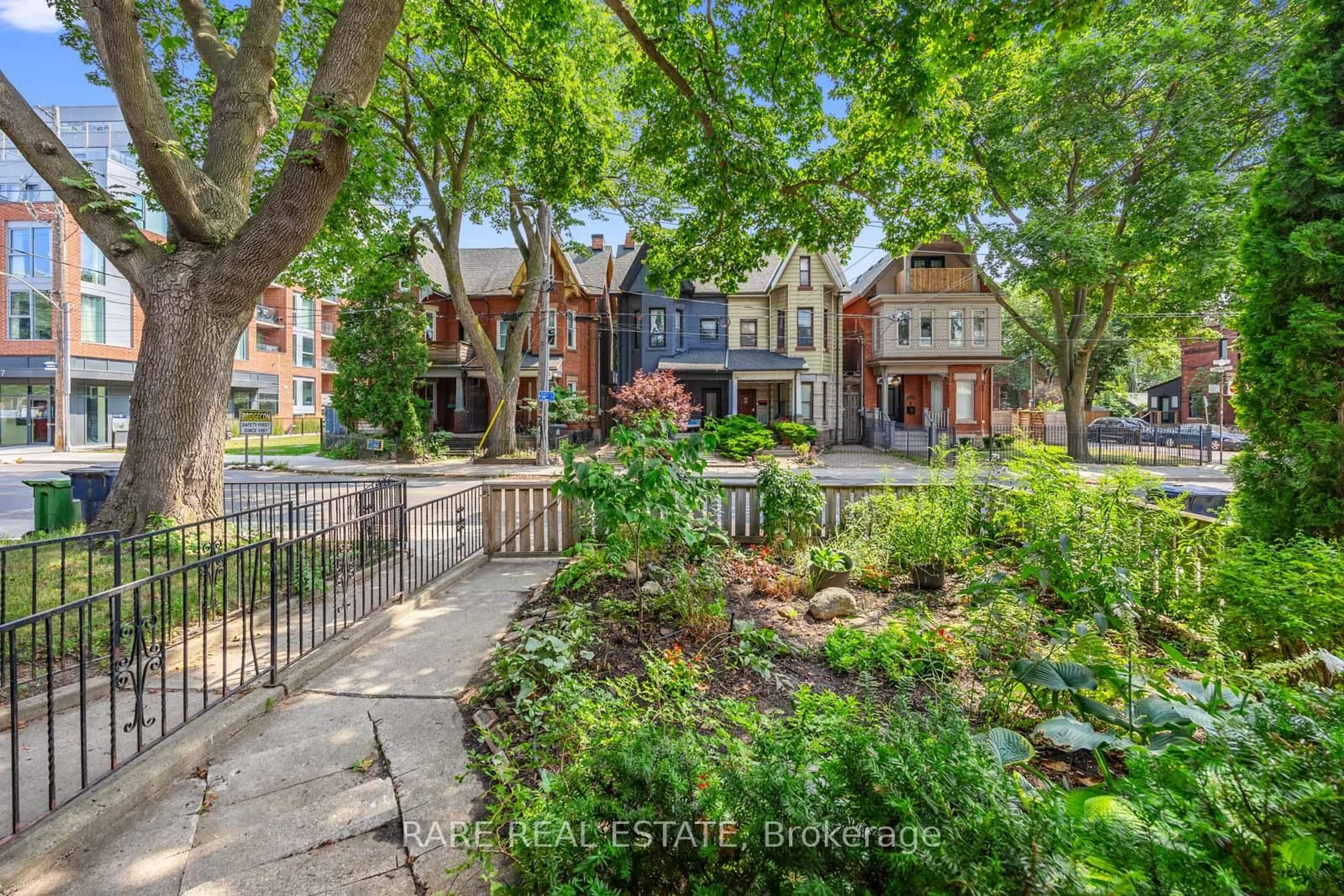 Unknown for 56 Brock Ave, Toronto Ontario M6K 2L2