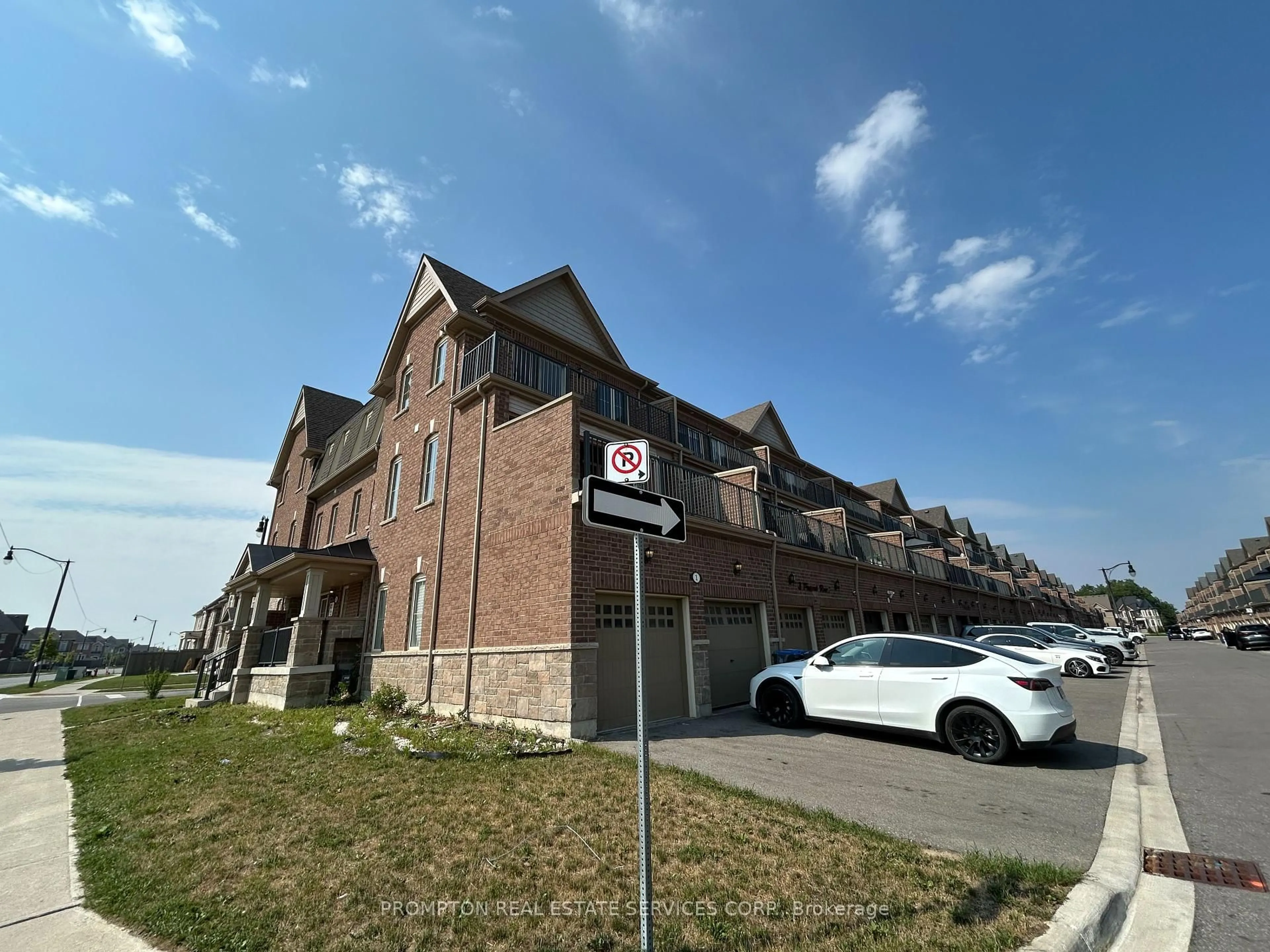 Unknown for 1 Fresnel Rd, Brampton Ontario L7A 4Z2