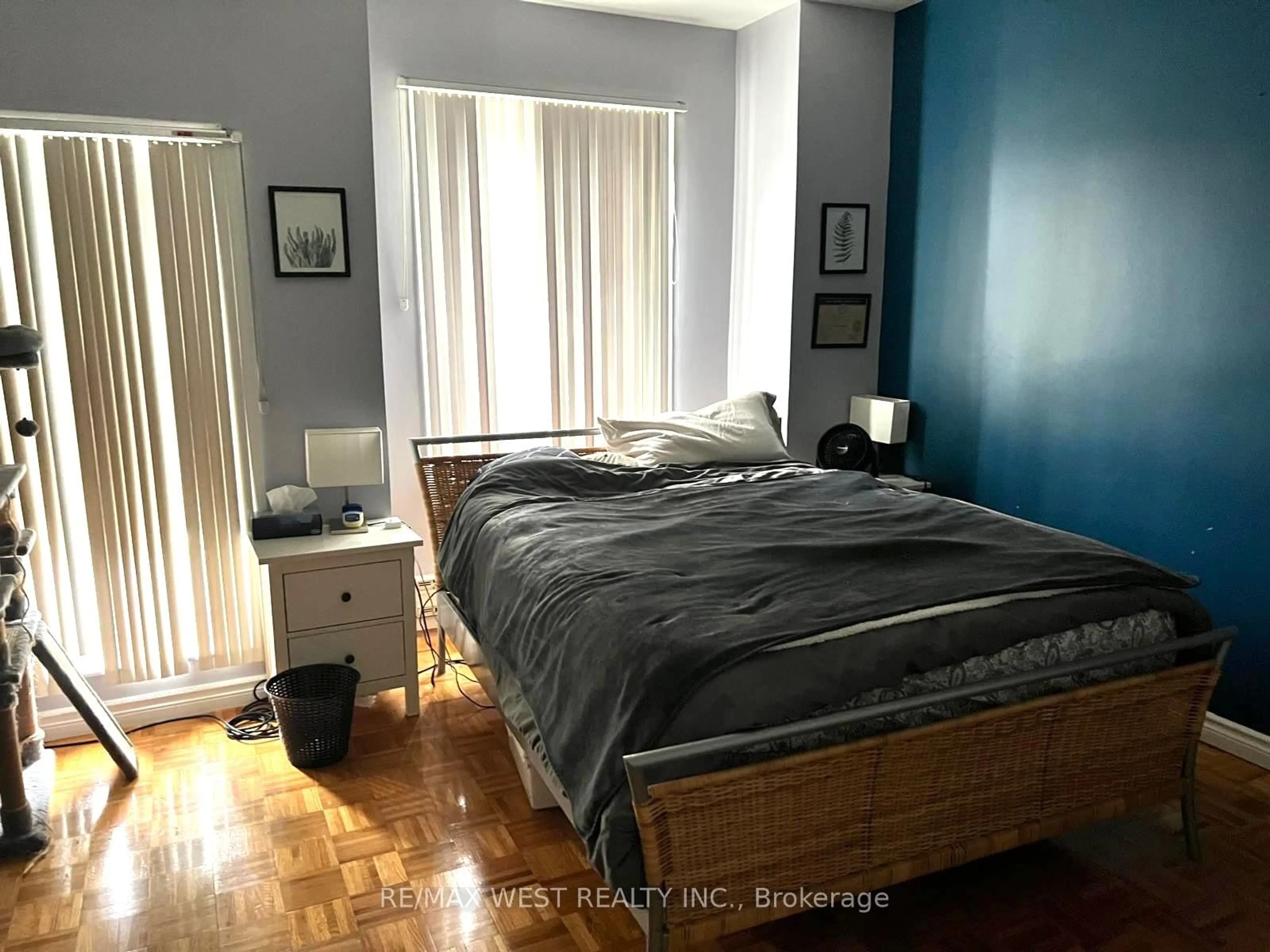 A pic of a room for 472 Symington Ave, Toronto Ontario M6N 2W5