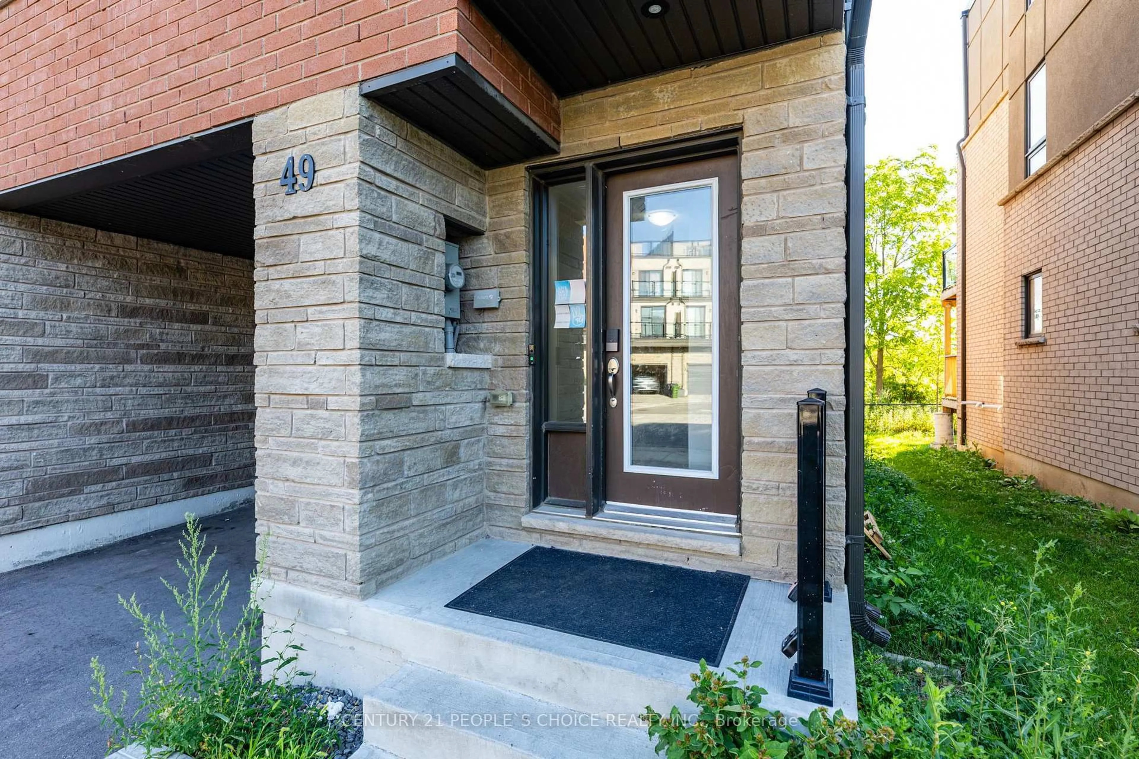 Indoor entryway for 49 Woodstream Dr, Toronto Ontario M9W 6T4