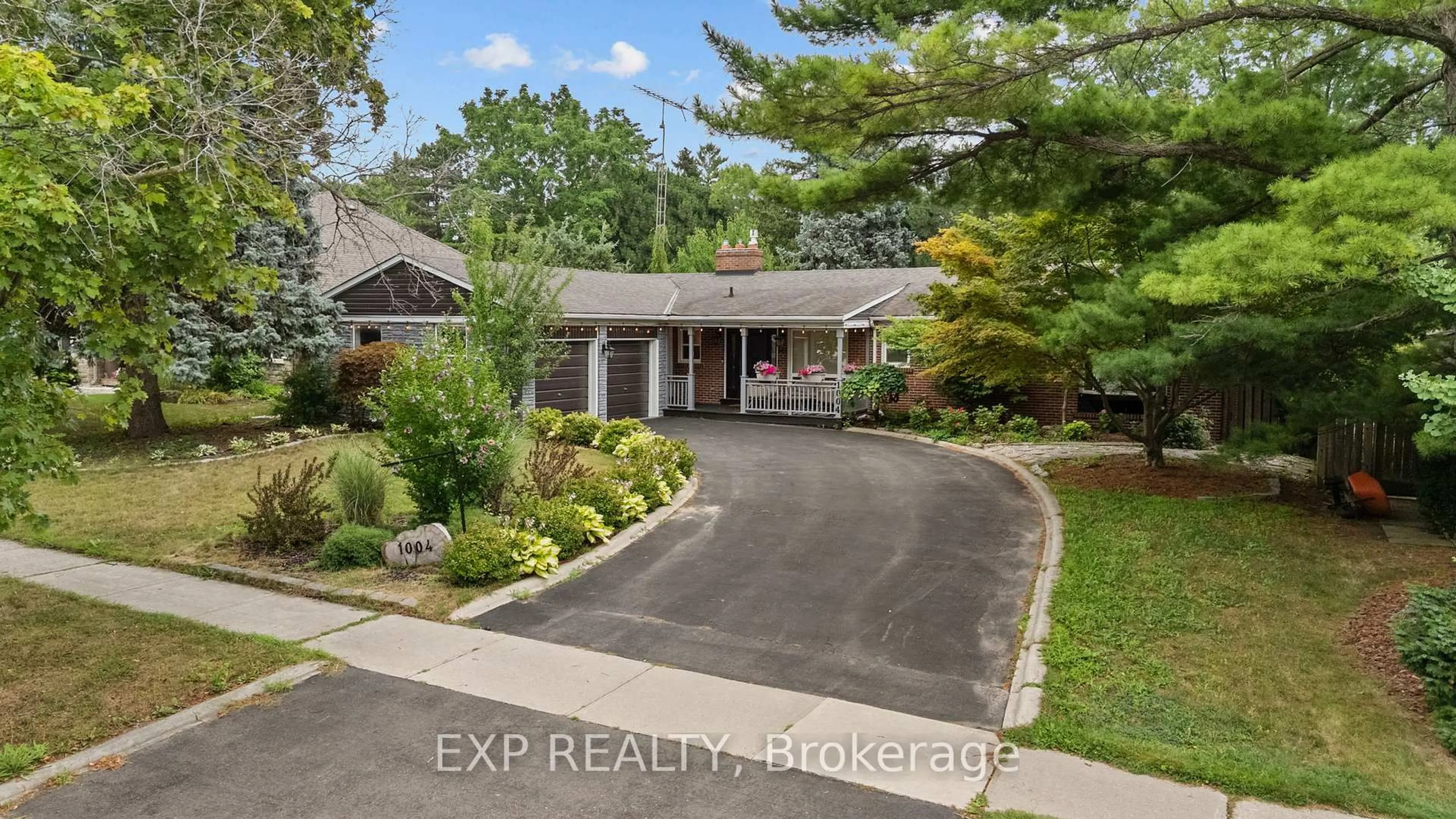 Unknown for 1004 Caldwell Ave, Mississauga Ontario L5H 1Z3
