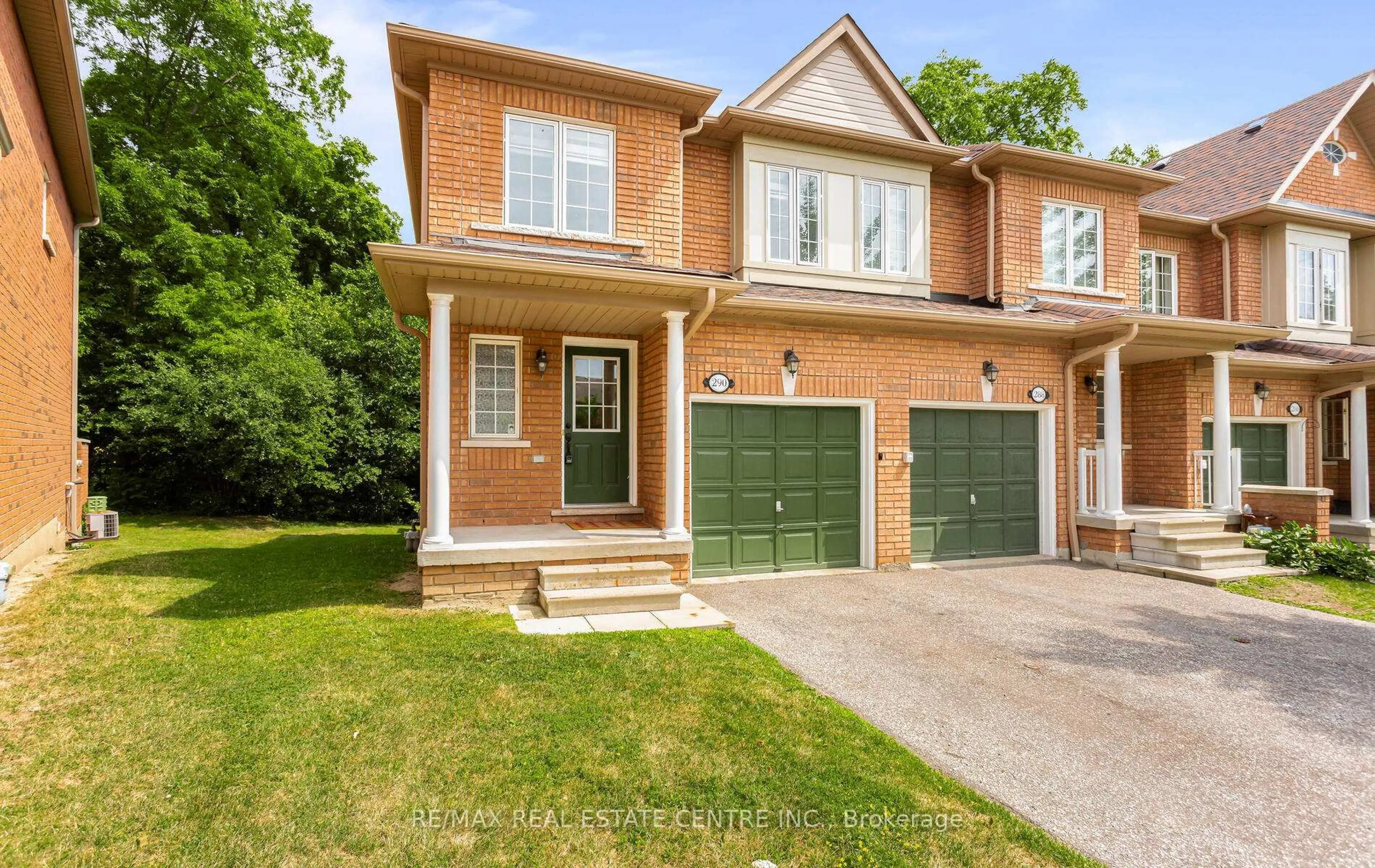 Home with brick exterior material, street for 7360 Zinnia Pl #290, Mississauga Ontario L5W 2A2