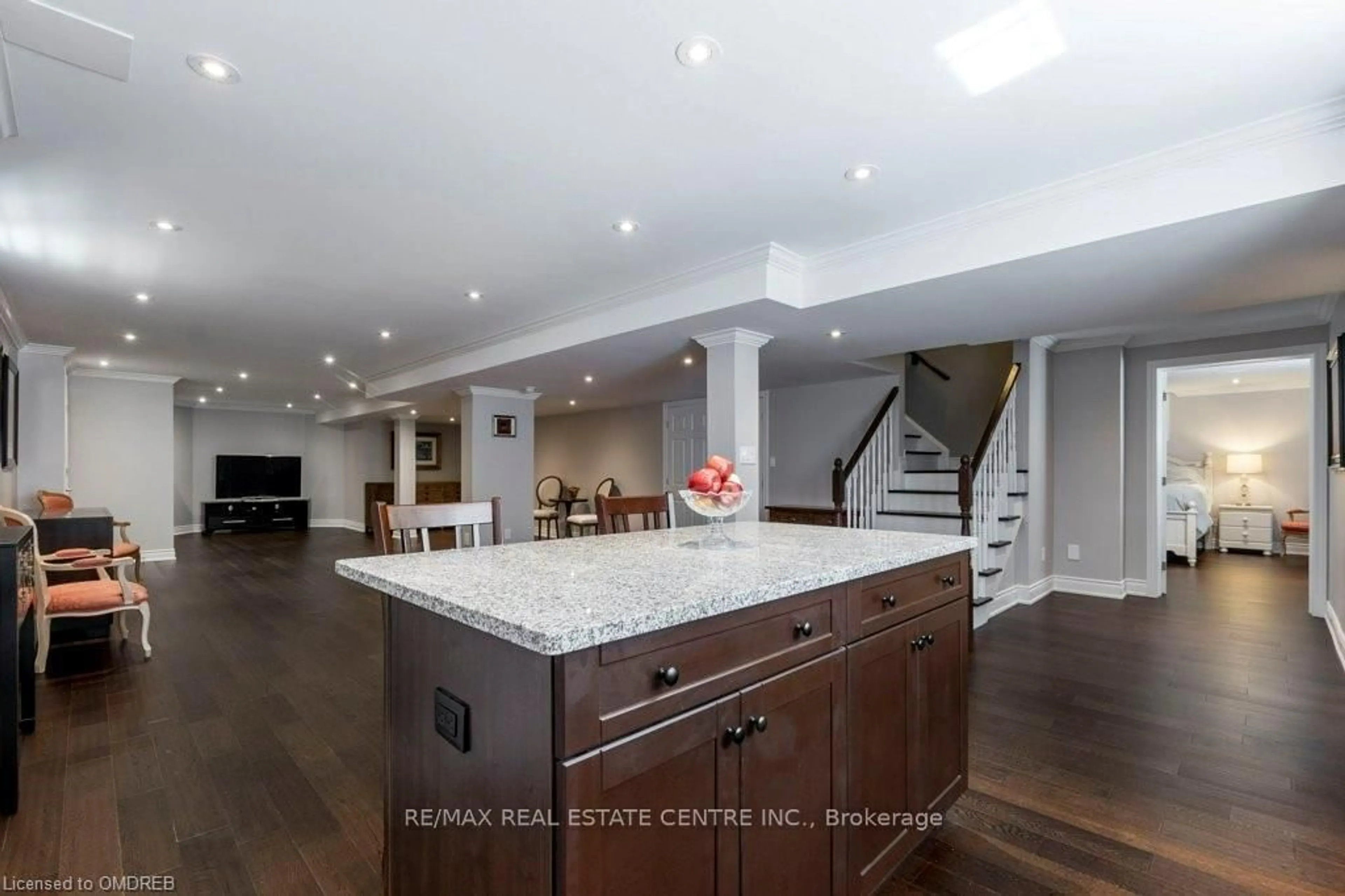 Open concept kitchen, unknown for 369 Potts Terr, Milton Ontario L9T 0X5
