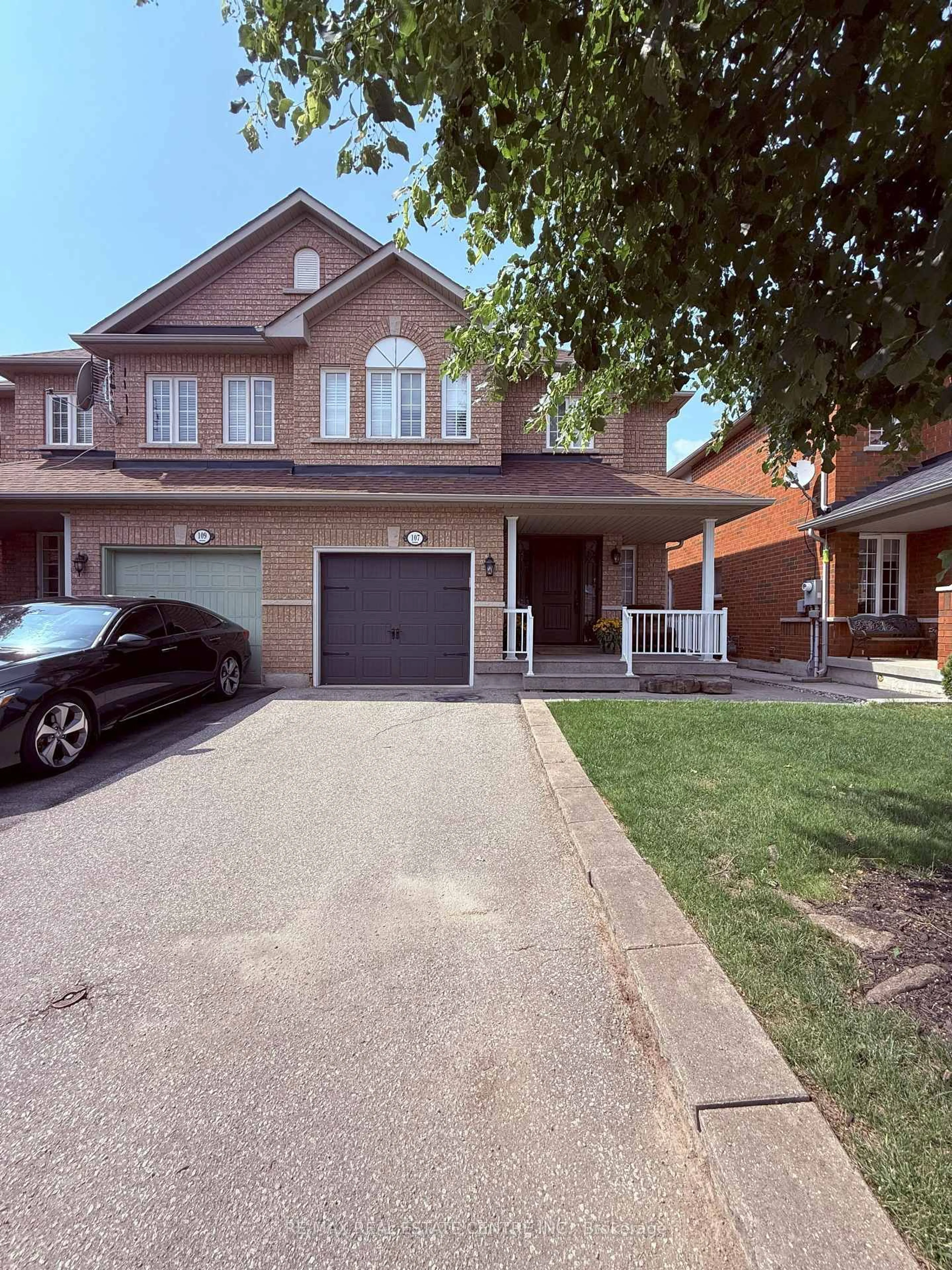 Home with brick exterior material, street for 107 Echoridge Dr, Brampton Ontario L7A 3P8