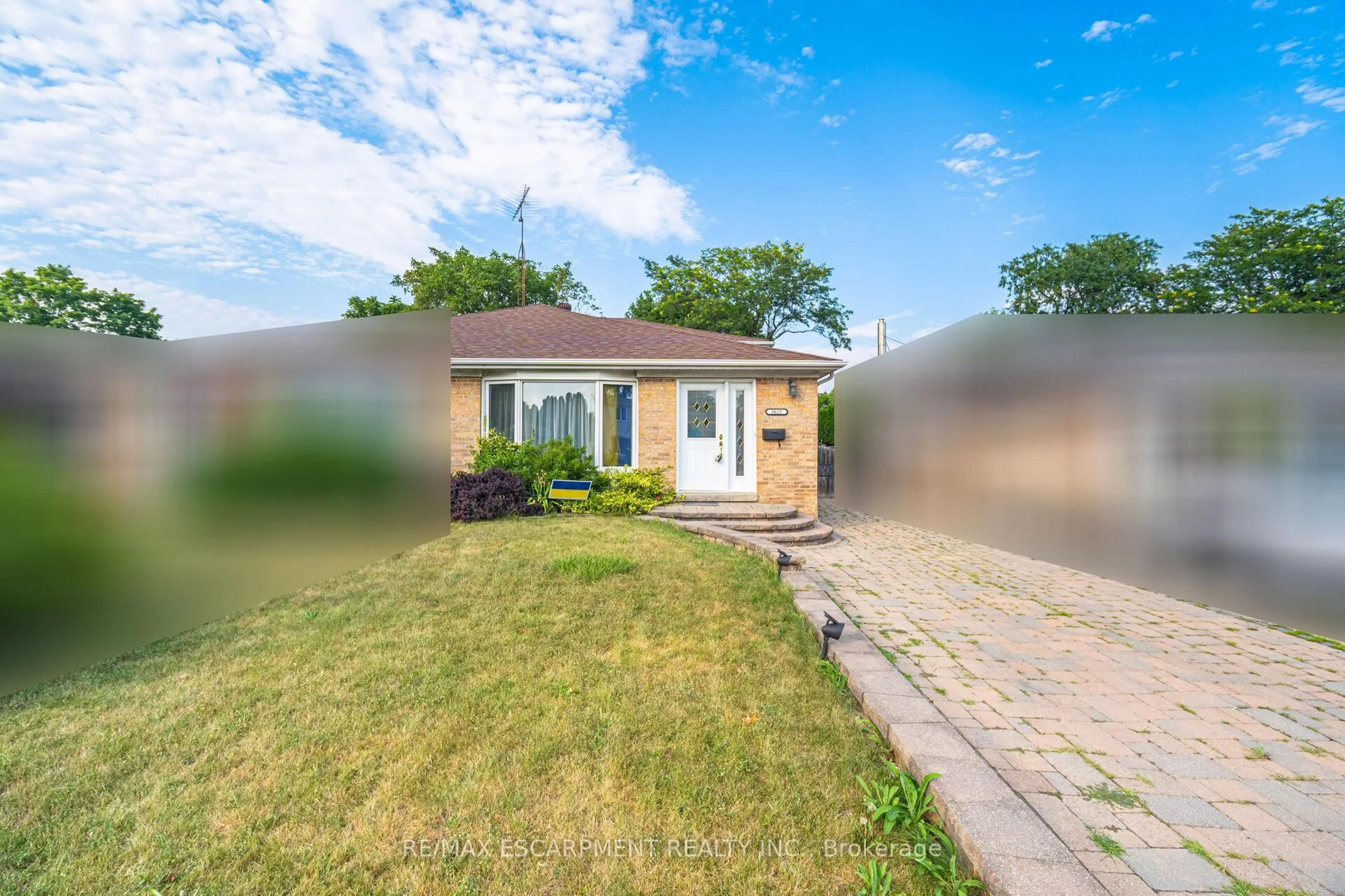 Unknown for 3621 CHIPLOW Rd, Mississauga Ontario L4X 2R1