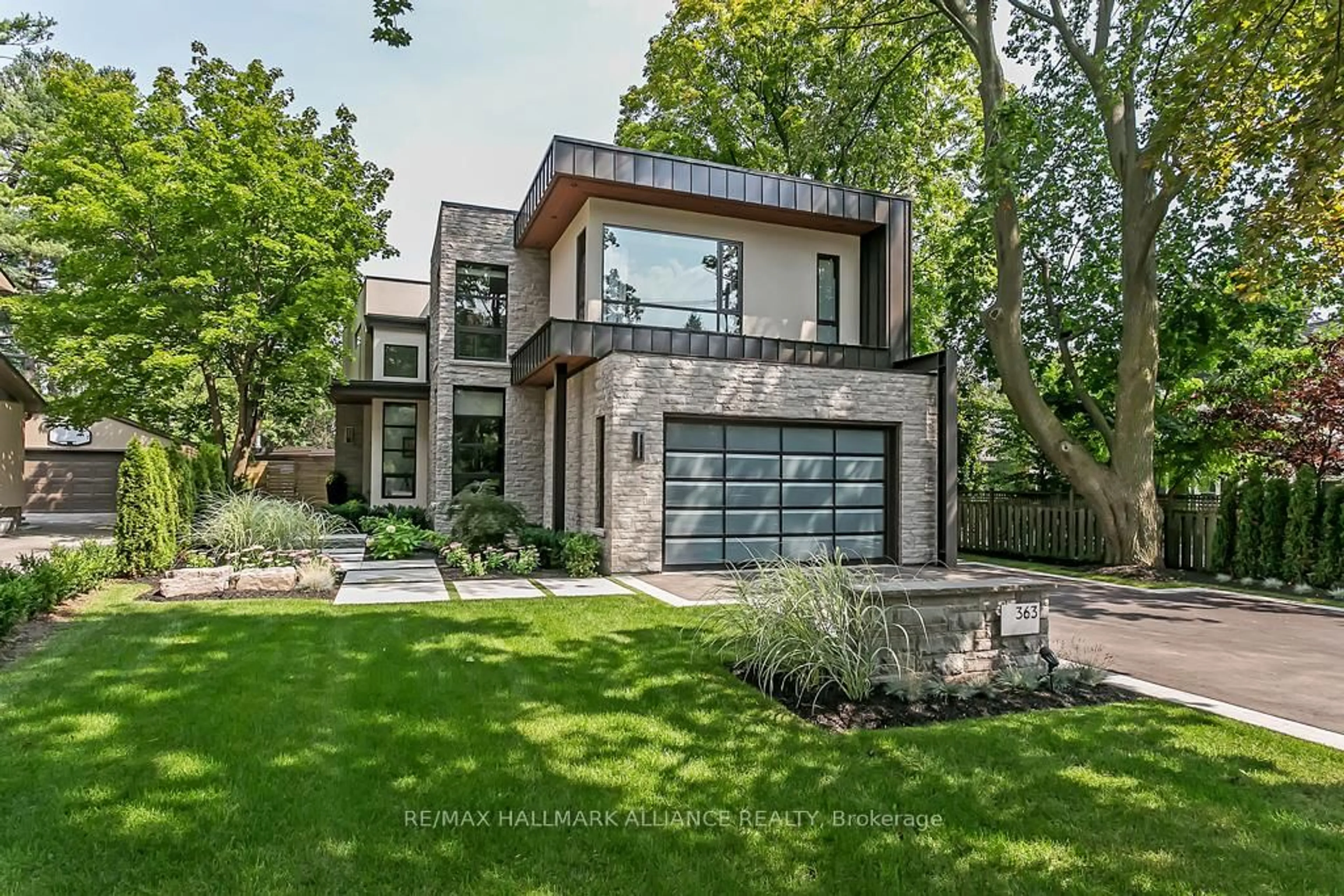 Home with brick exterior material, street for 363 Morrison Rd, Oakville Ontario L6J 4K2
