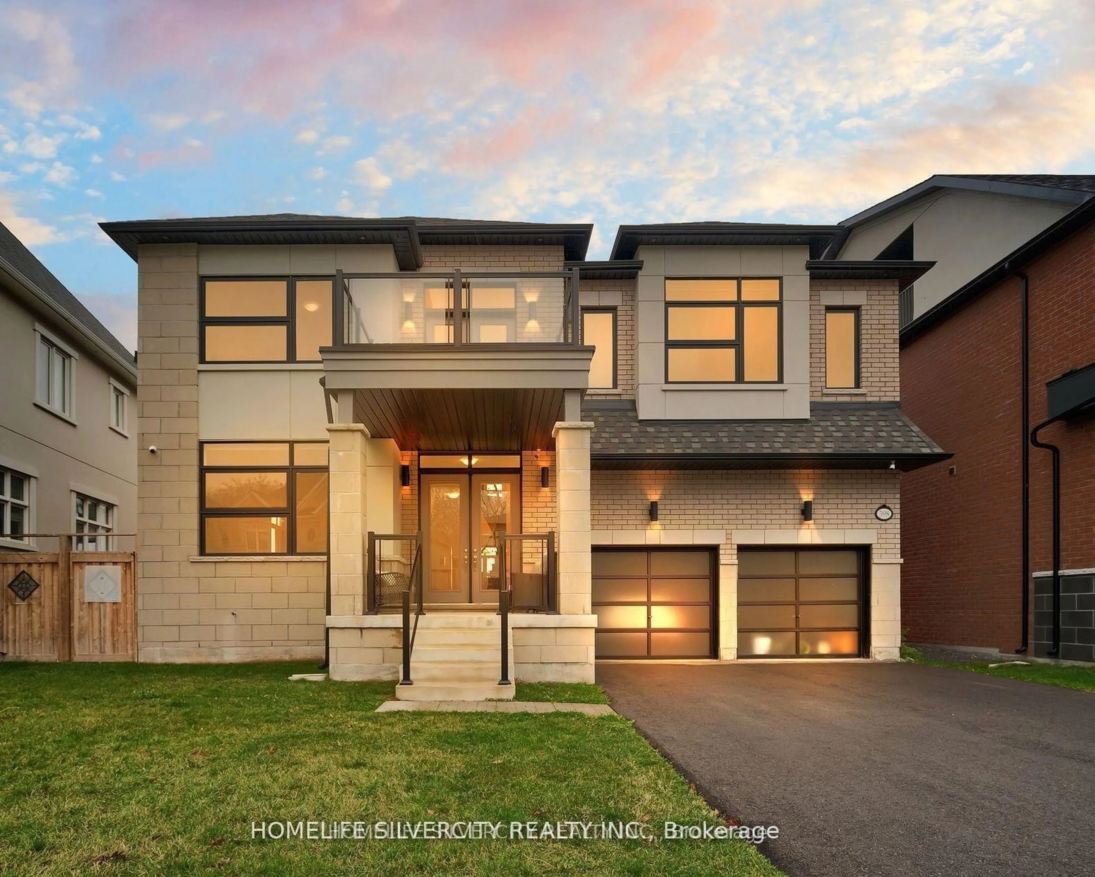 Home with brick exterior material, street for 398 Spyglass Green, Oakville Ontario L6M 5K5