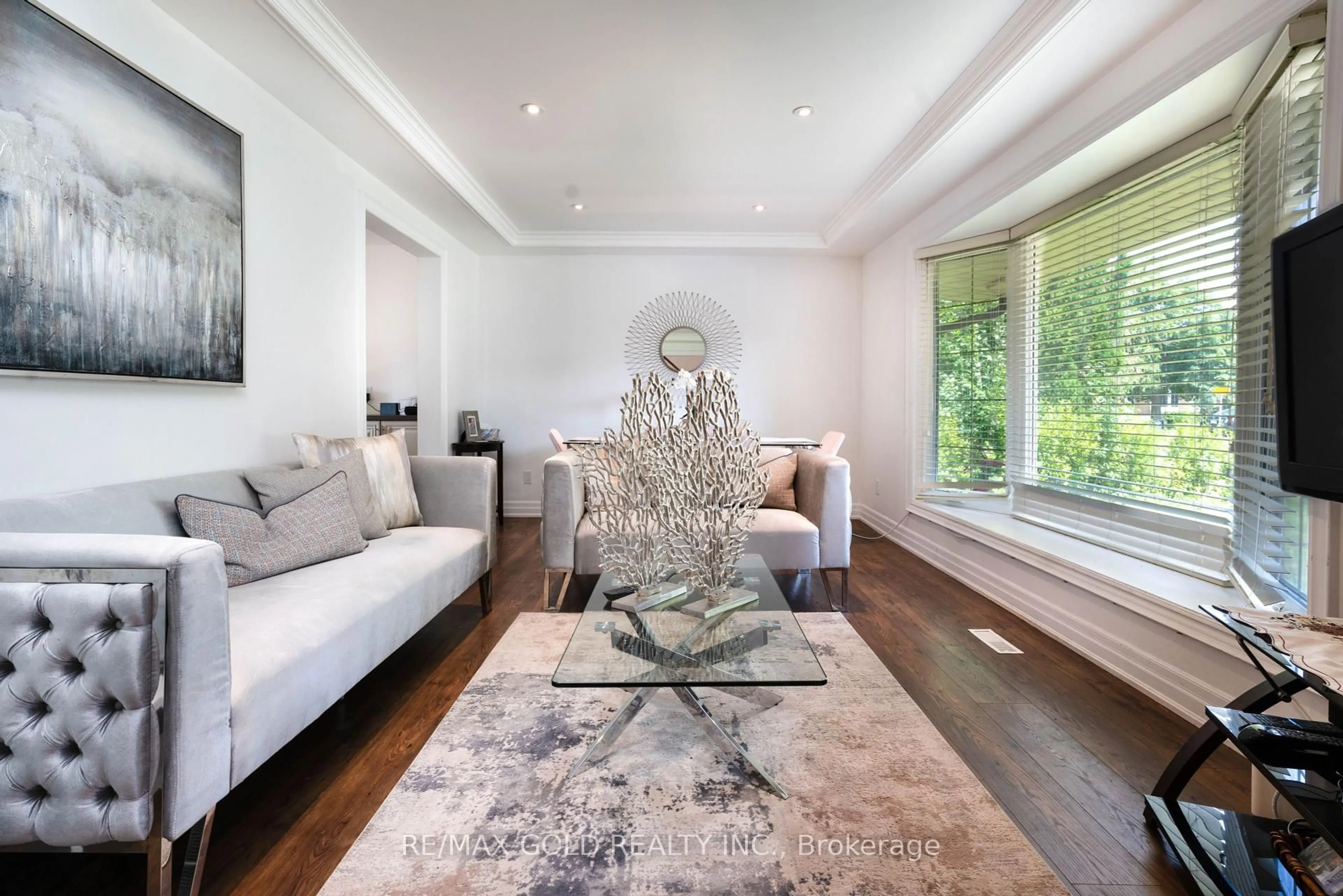 Living room with furniture, unknown for 64 Bartley Bull Pkwy, Brampton Ontario L6W 2J6