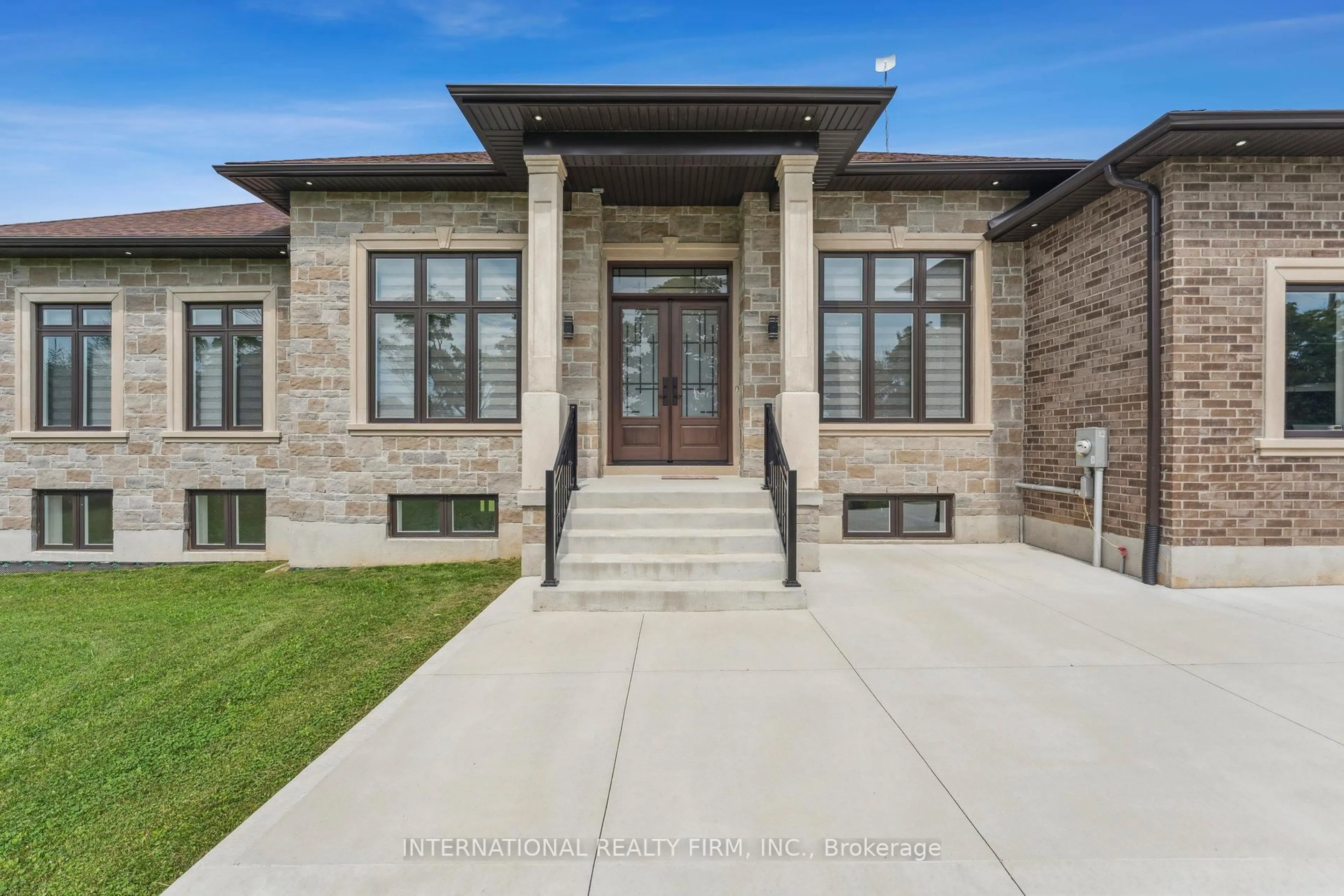 Home with brick exterior material, street for 19769 Willoughby Rd, Caledon Ontario L7K 1V9
