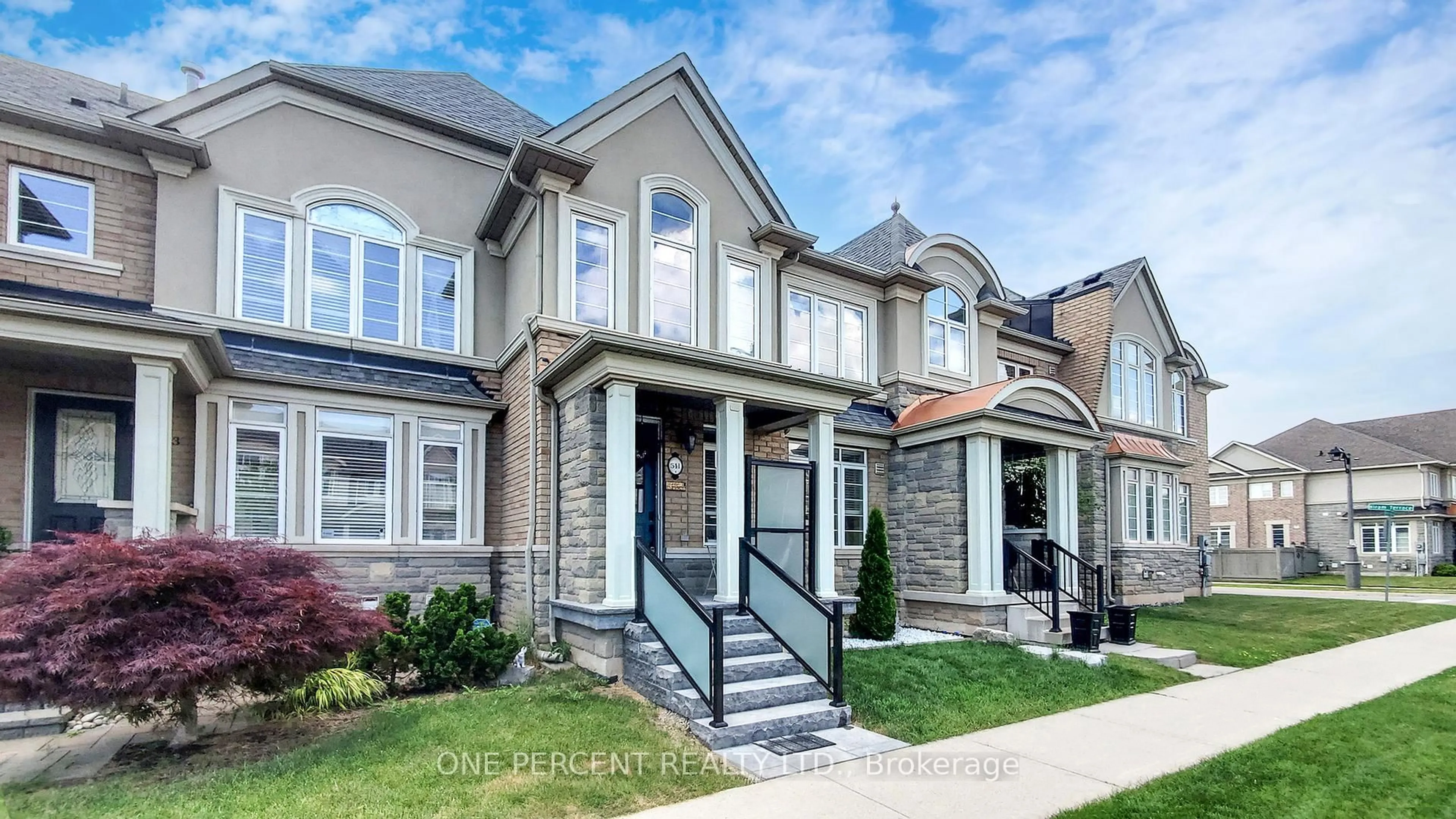 Home with brick exterior material, street for 541 Sixteen Mile Dr, Oakville Ontario L6M 0P7