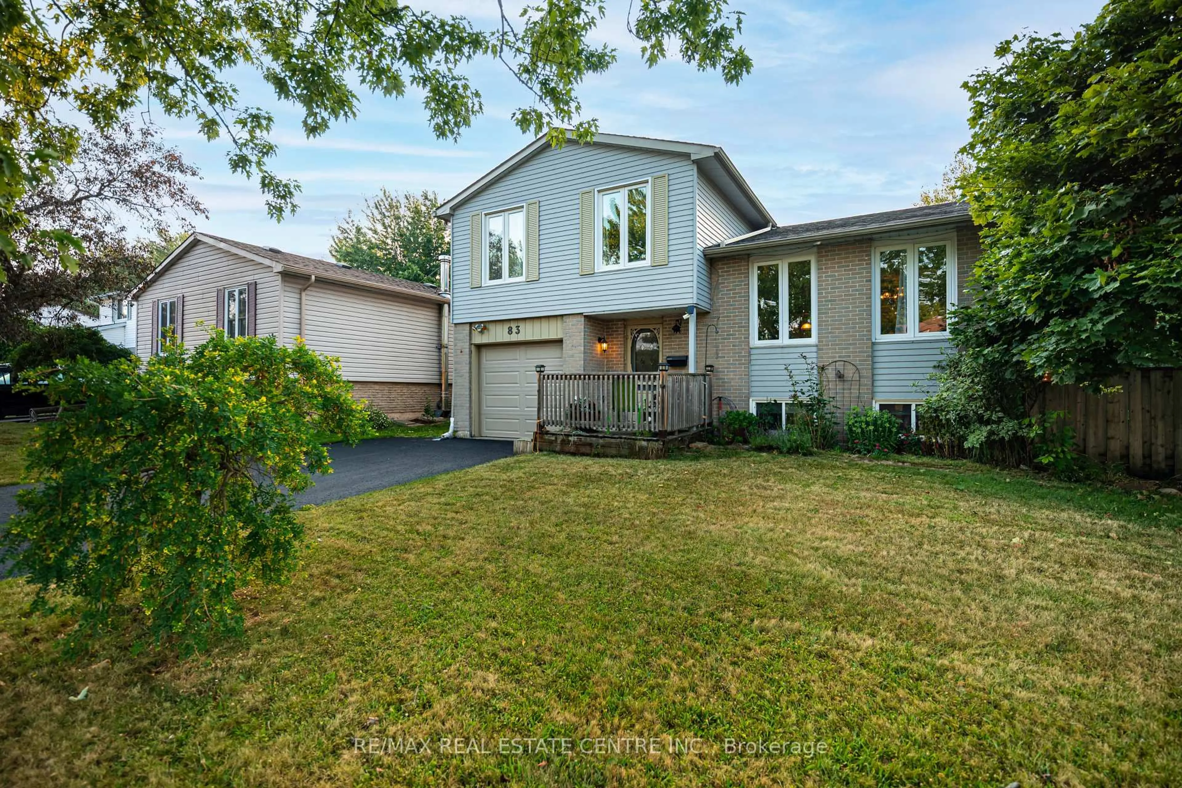 Unknown for 83 Brenda Blvd, Orangeville Ontario L9W 3L3