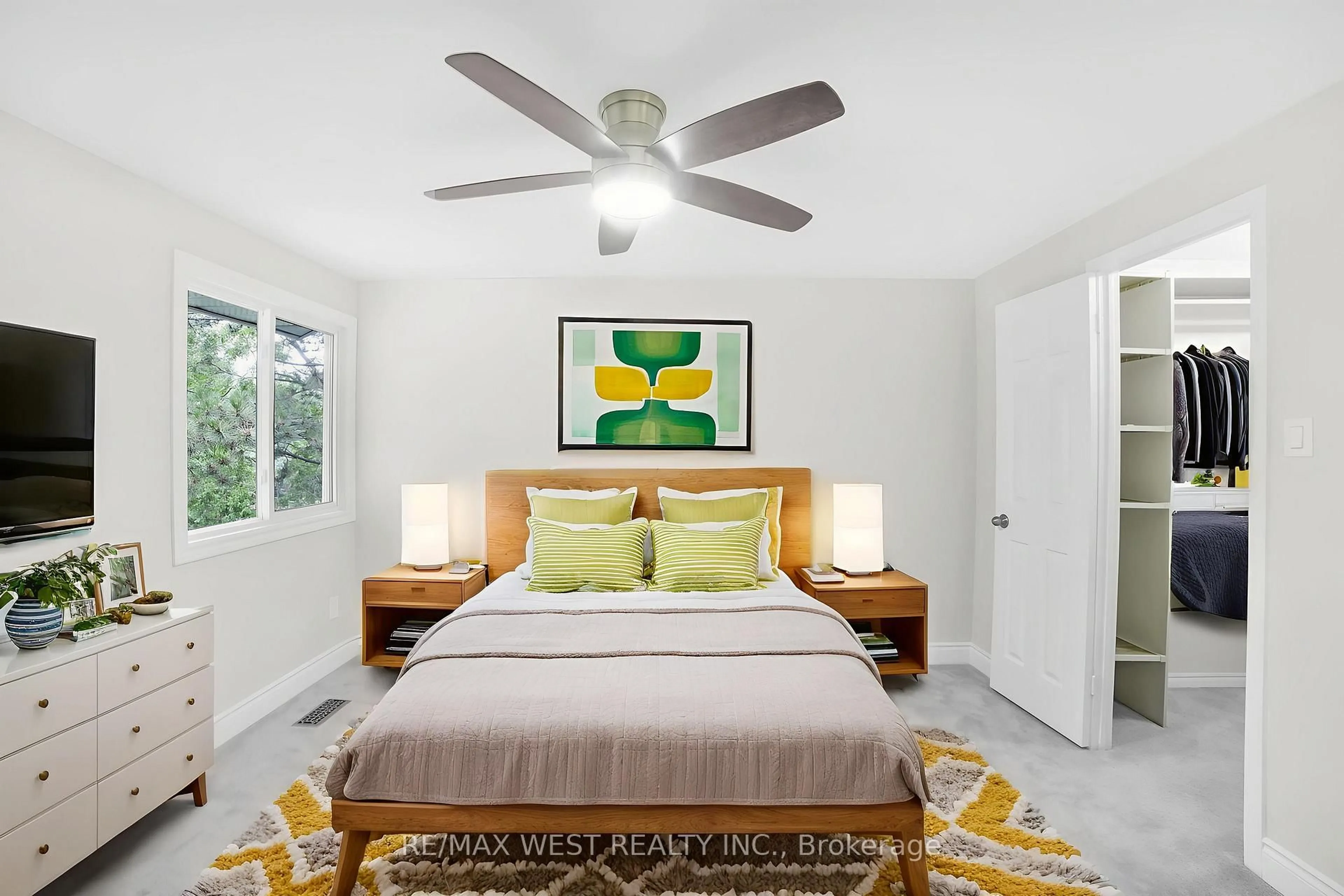 Bedroom with bed, unknown for 1513 Upper Middle Rd #3, Burlington Ontario L7P 4M5