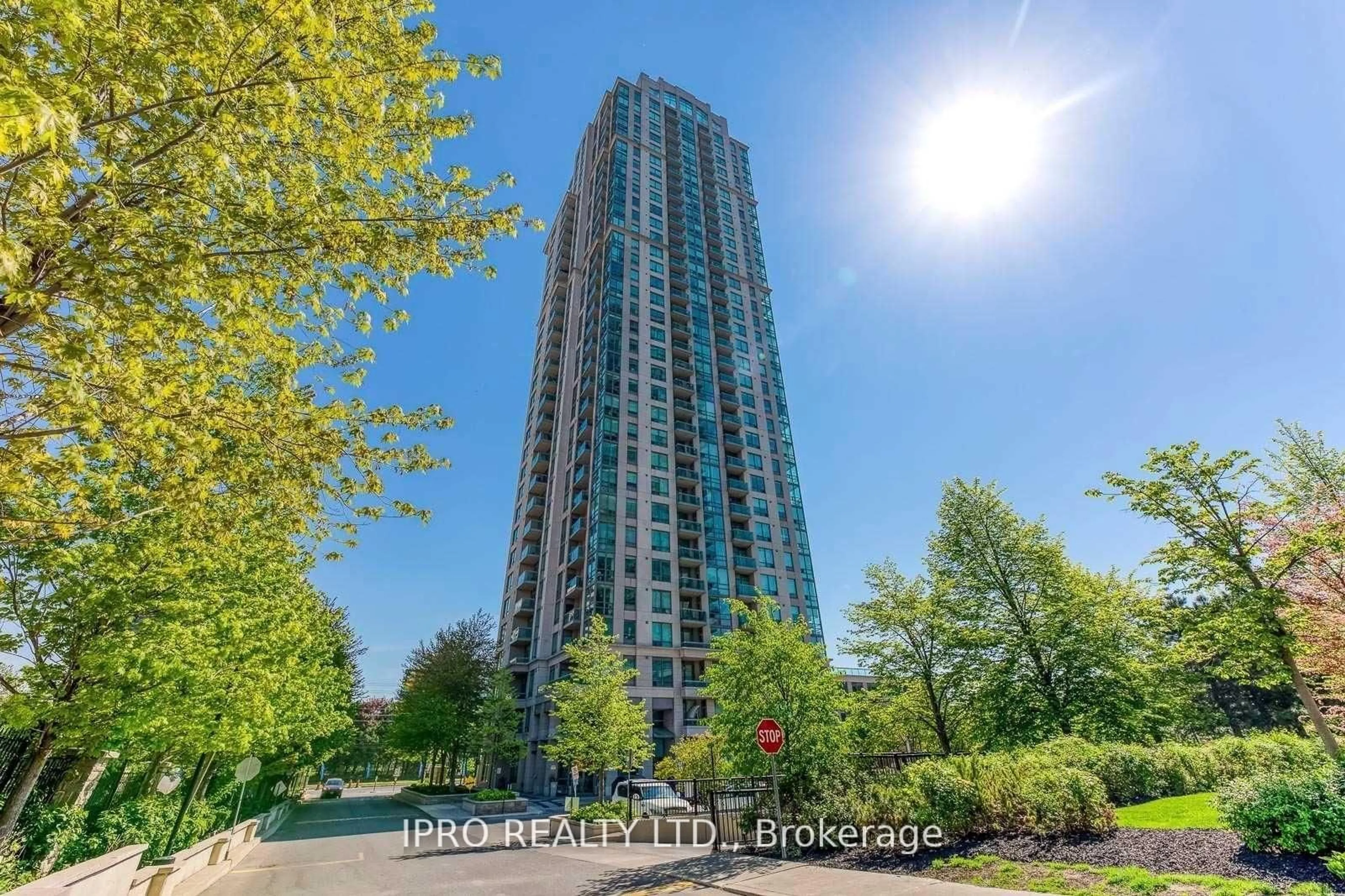 A pic from outside/outdoor area/front of a property/back of a property/a pic from drone, unknown for 3504 Hurontario St #2310, Mississauga Ontario L5B 0B9