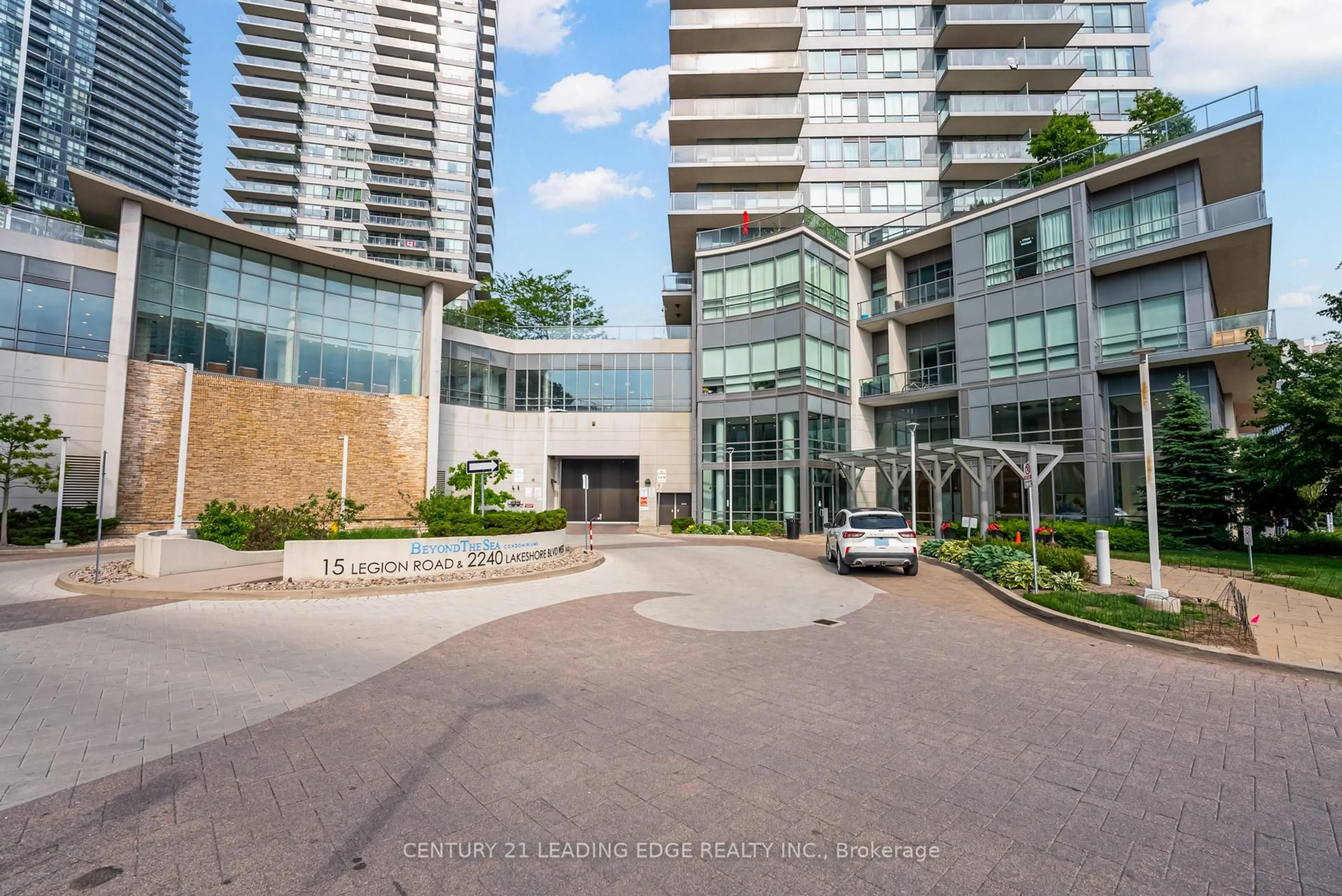 Unknown for 2240 Lake Shore Blvd #601, Toronto Ontario M8V 1A5