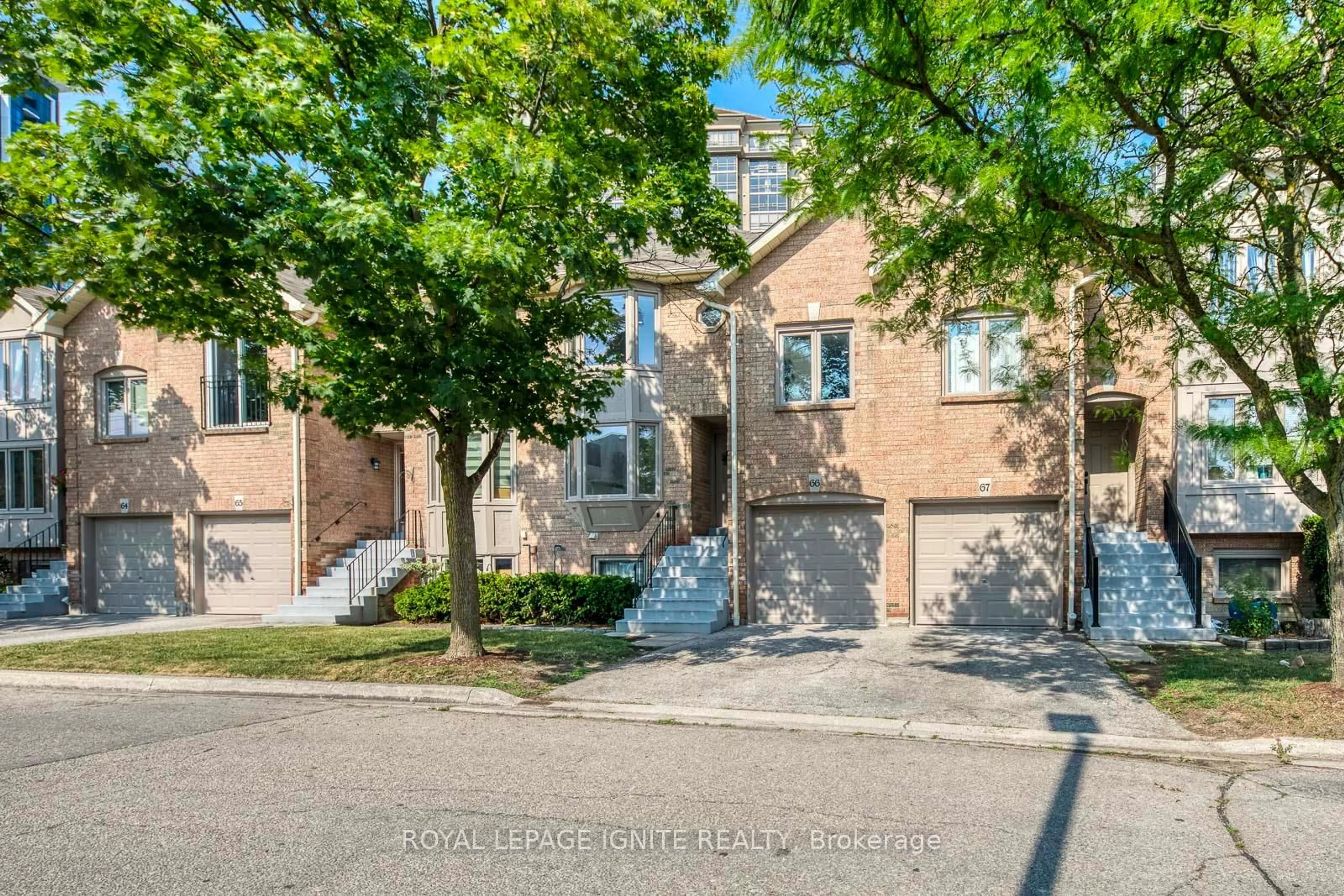 Unknown for 4635 Regents Terr #66, Mississauga Ontario L5R 1W8