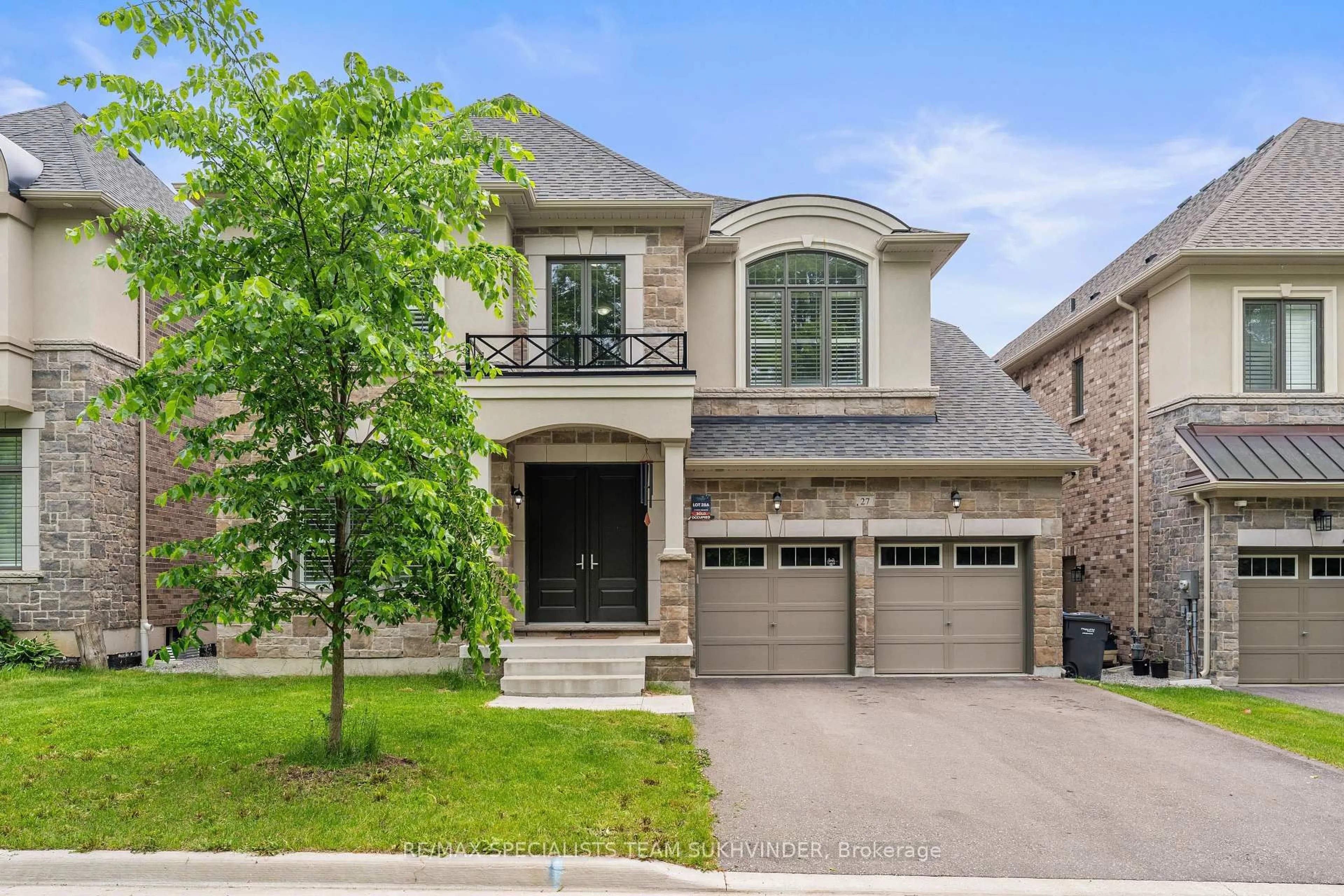 Home with brick exterior material, street for 27 Daisy Meadow Cres, Caledon Ontario L7C 4G4