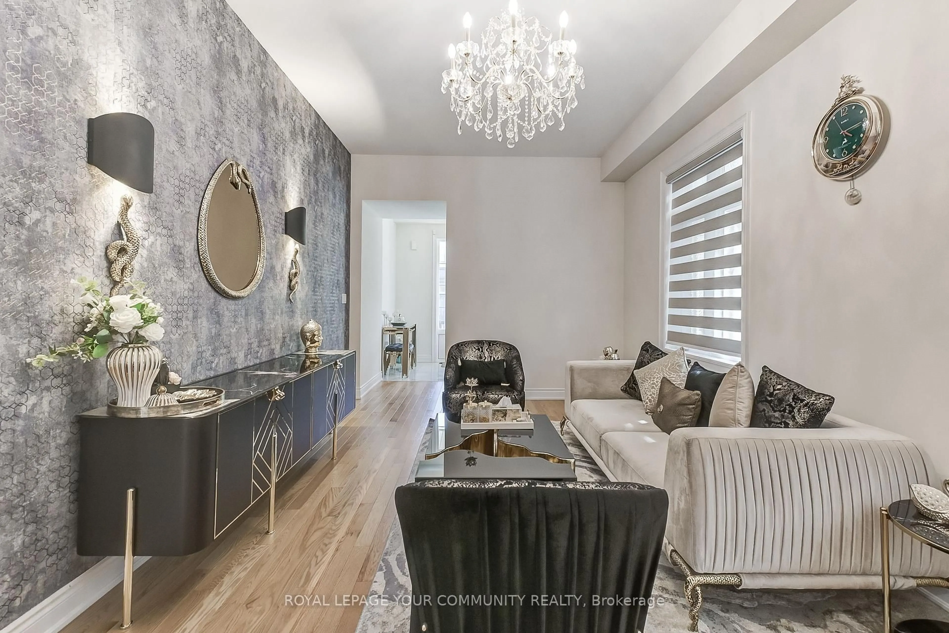 Living room with furniture, wood/laminate floor for 30 Marvin Ave, Oakville Ontario L6H 0Z8