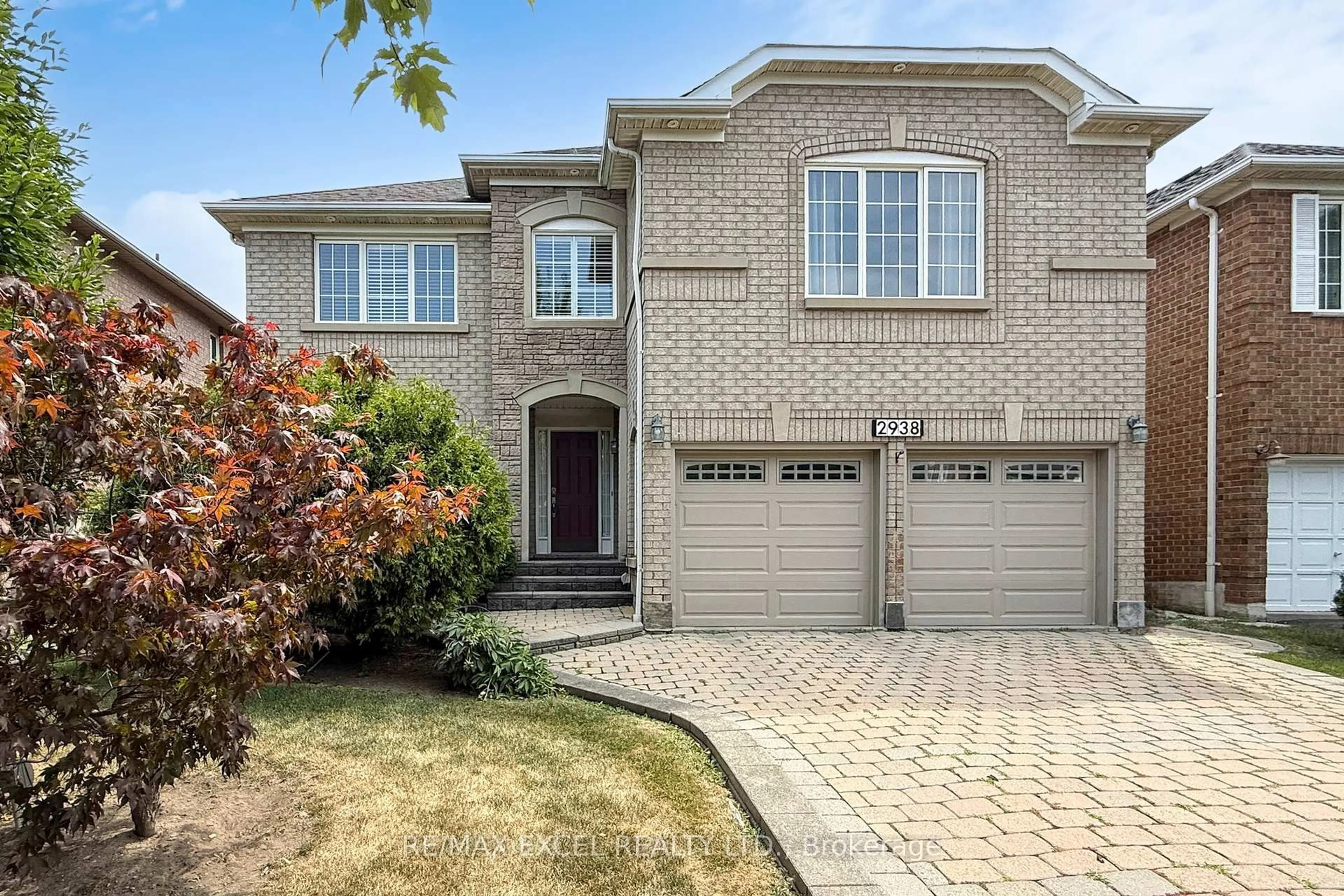 Home with brick exterior material, street for 2938 Wisteria Crt, Mississauga Ontario L5M 5V5