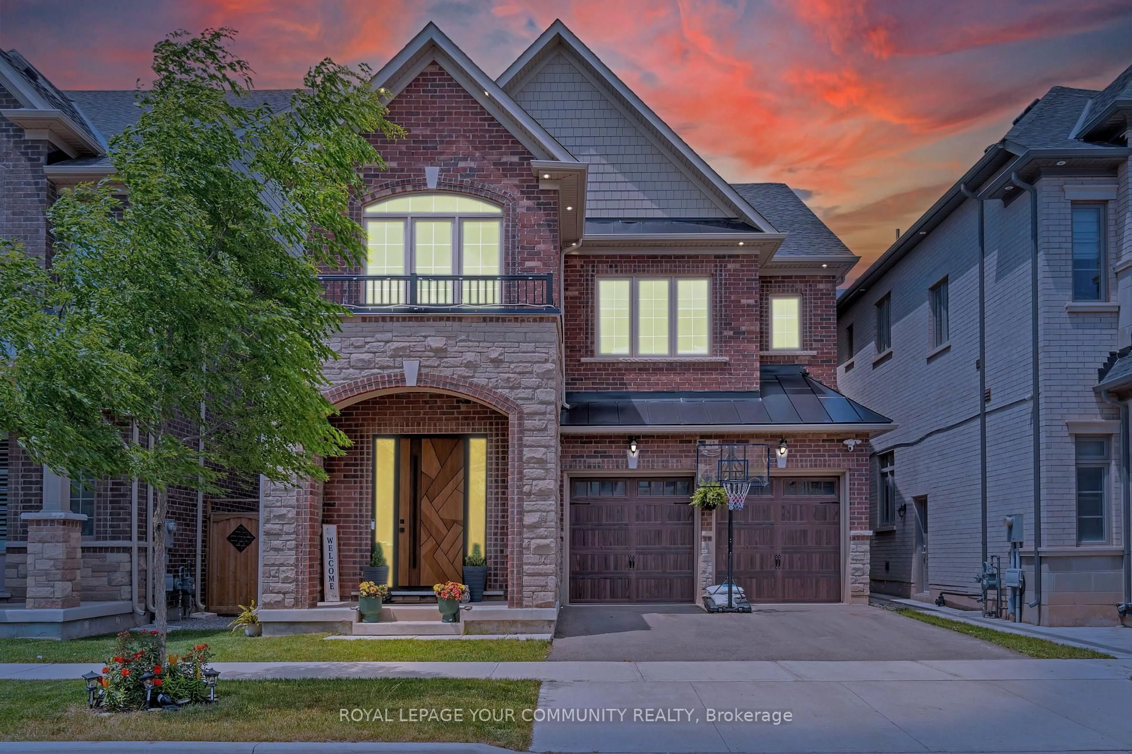 Home with brick exterior material, street for 41 Marvin Ave, Oakville Ontario L6H 0Z6