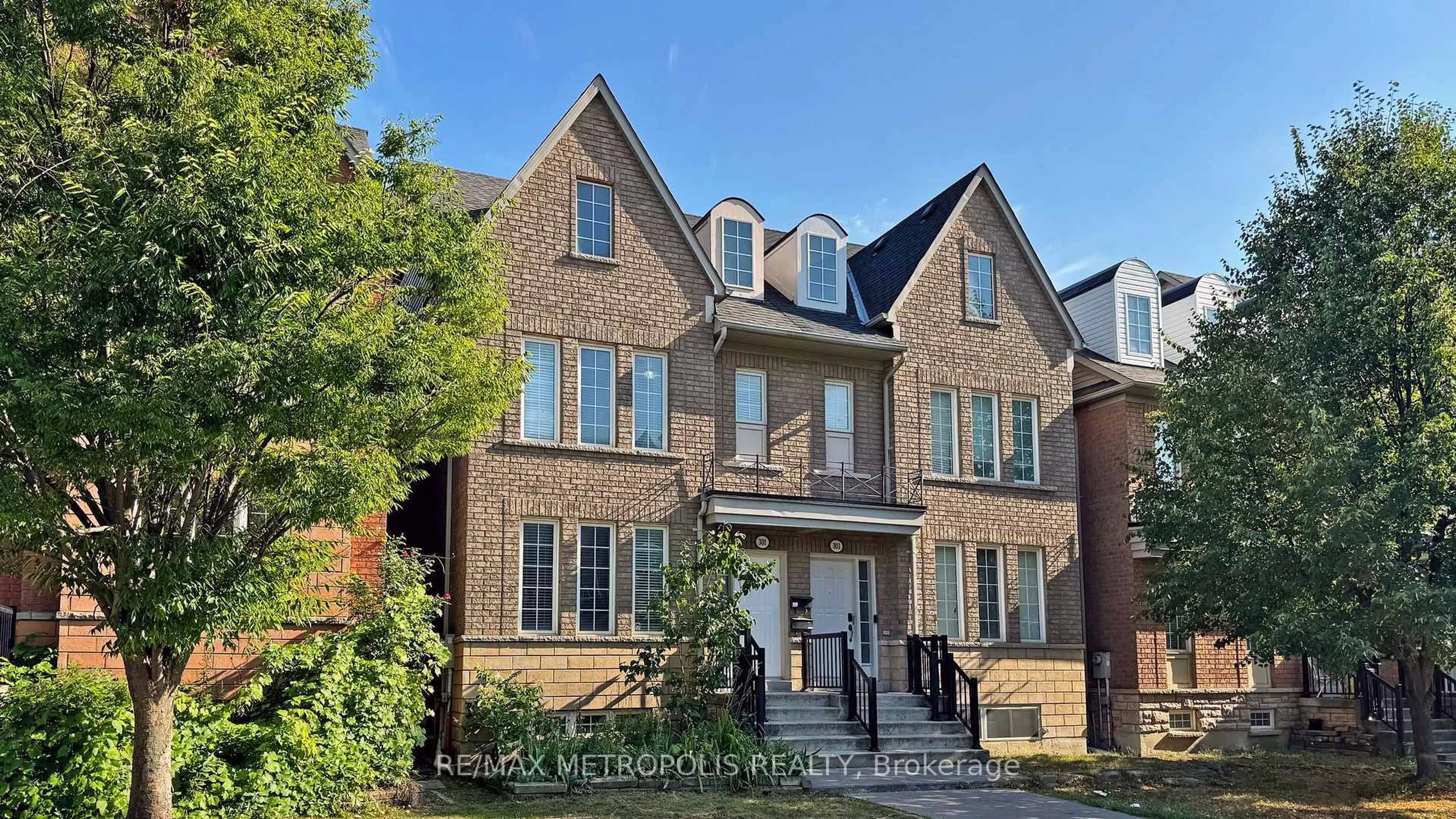 Home with brick exterior material, street for 301 Cook Rd, Toronto Ontario M3J 3T2