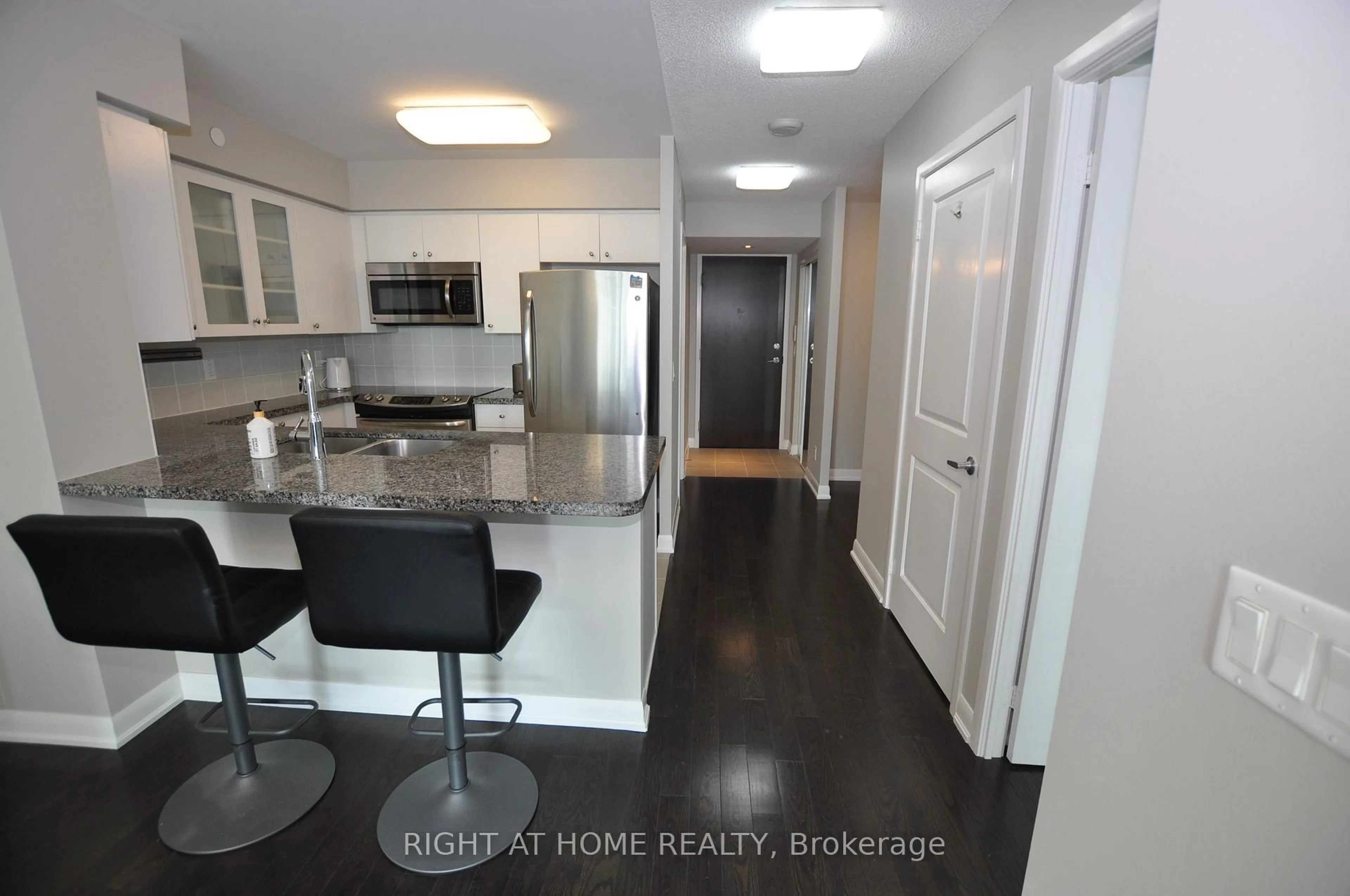 Open concept kitchen, unknown for 205 Sherway Gardens Rd #1511, Toronto Ontario M9C 0A5