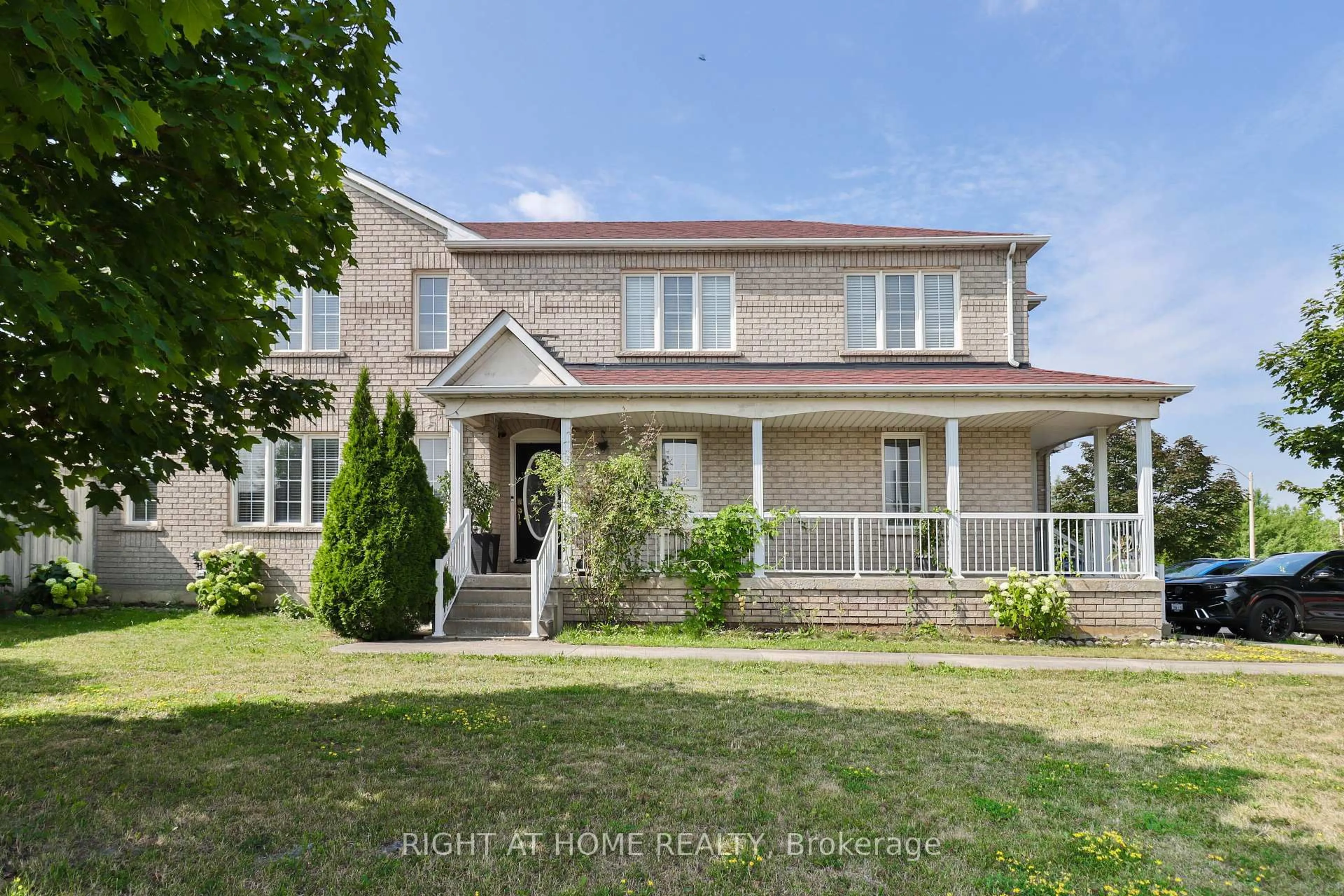 Unknown for 1 Eastview Gate, Brampton Ontario L6P 1M6