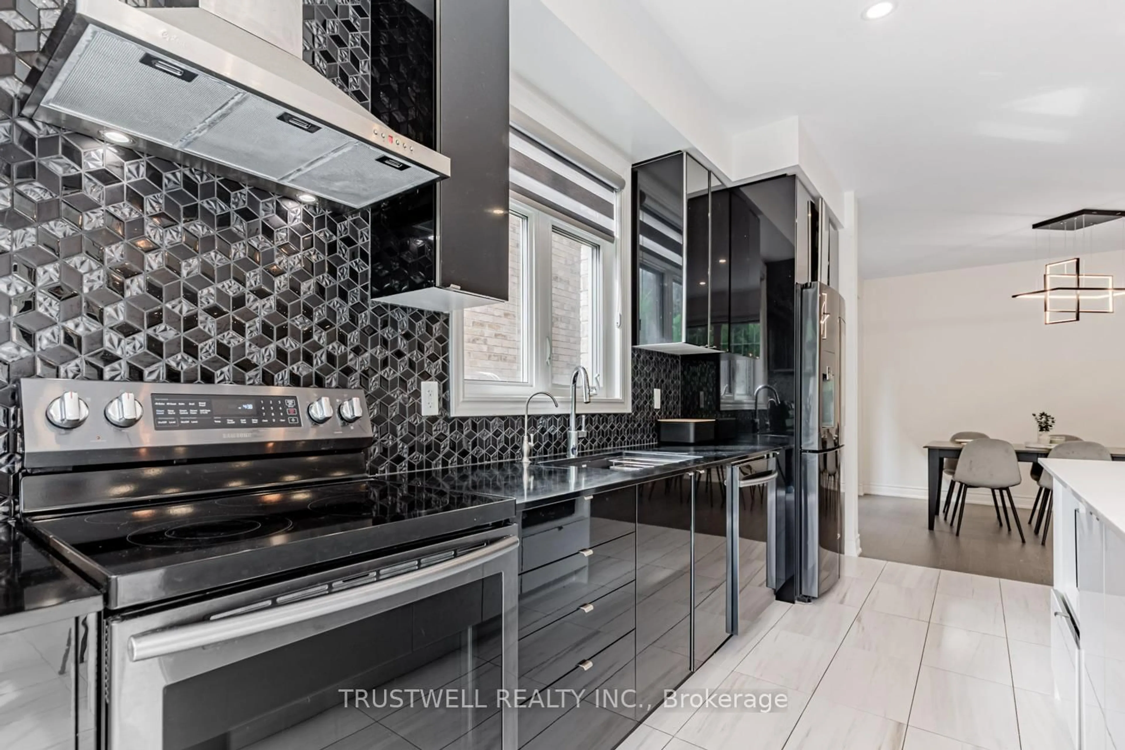 Contemporary kitchen, ceramic/tile floor for 12 Vineyard Dr, Brampton Ontario L6Y 2A5