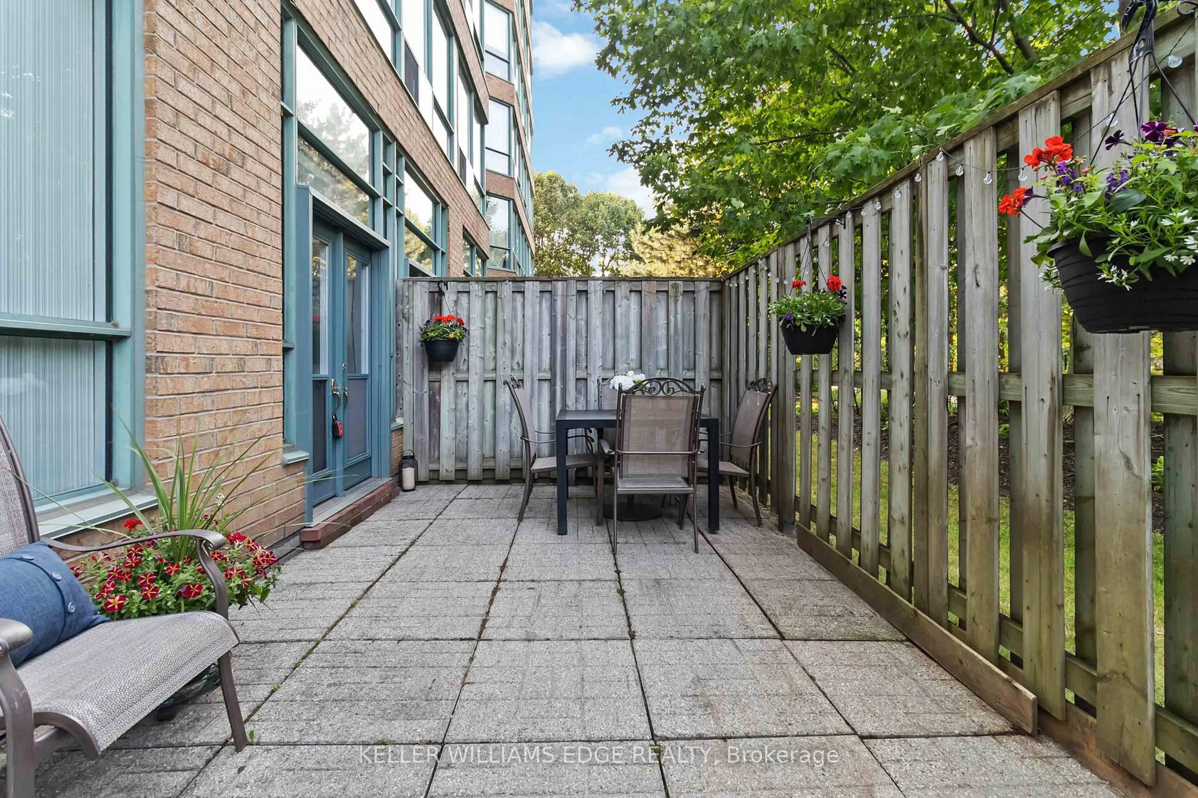 Patio, street for 1276 Maple Crossing Blvd #106, Burlington Ontario L7S 2J9