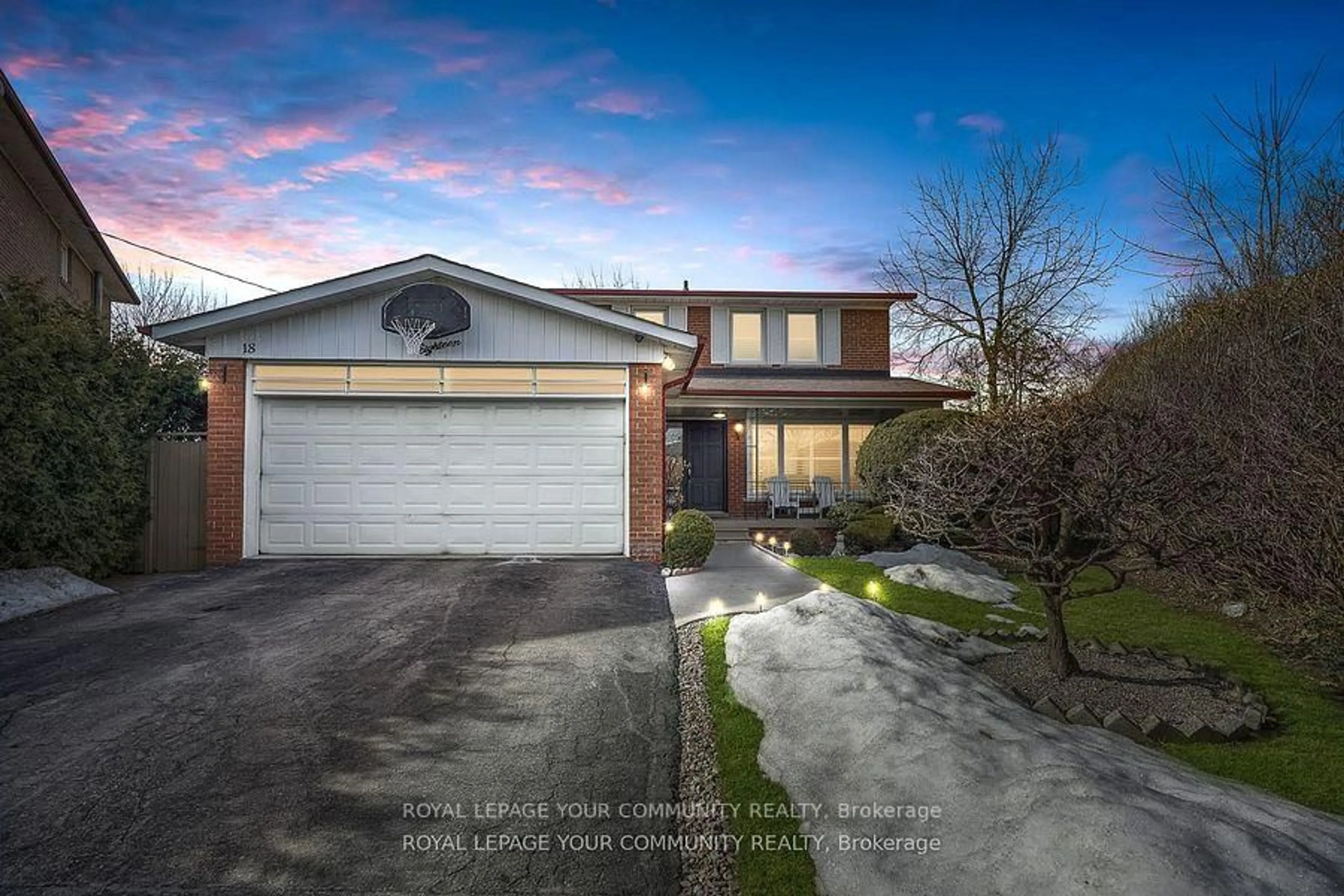 A pic from outside/outdoor area/front of a property/back of a property/a pic from drone, street for 18 Terryellen Cres, Toronto Ontario M9C 1H7