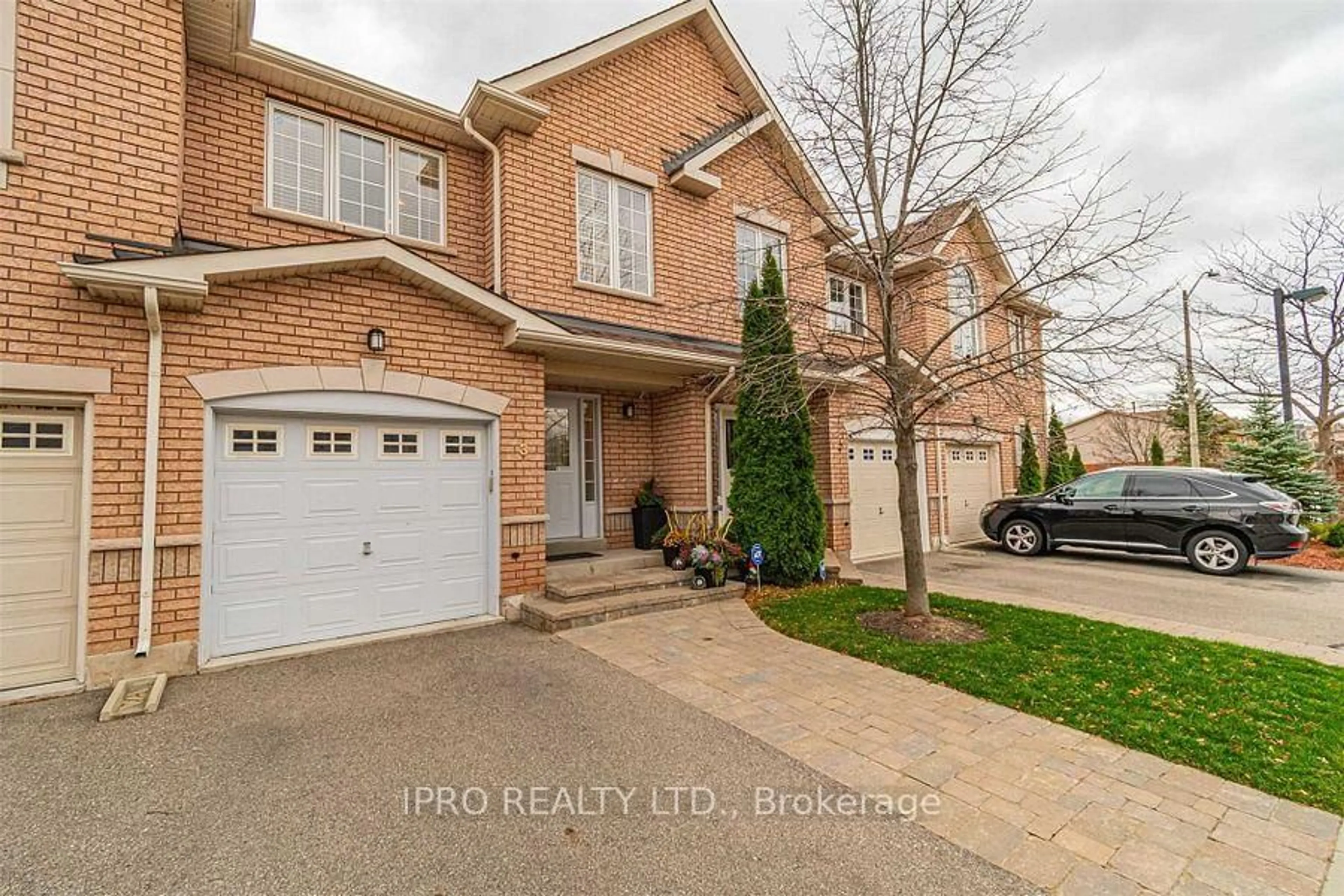 Home with brick exterior material, street for 1551 Reeves Gate #3, Oakville Ontario L6M 5C5